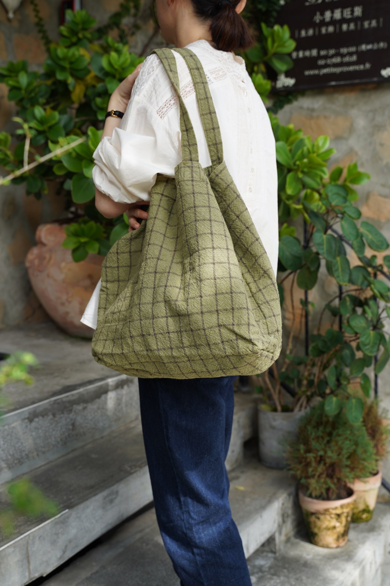 {Charvet Editions} ∞ CANA 亞麻提包 (3色)