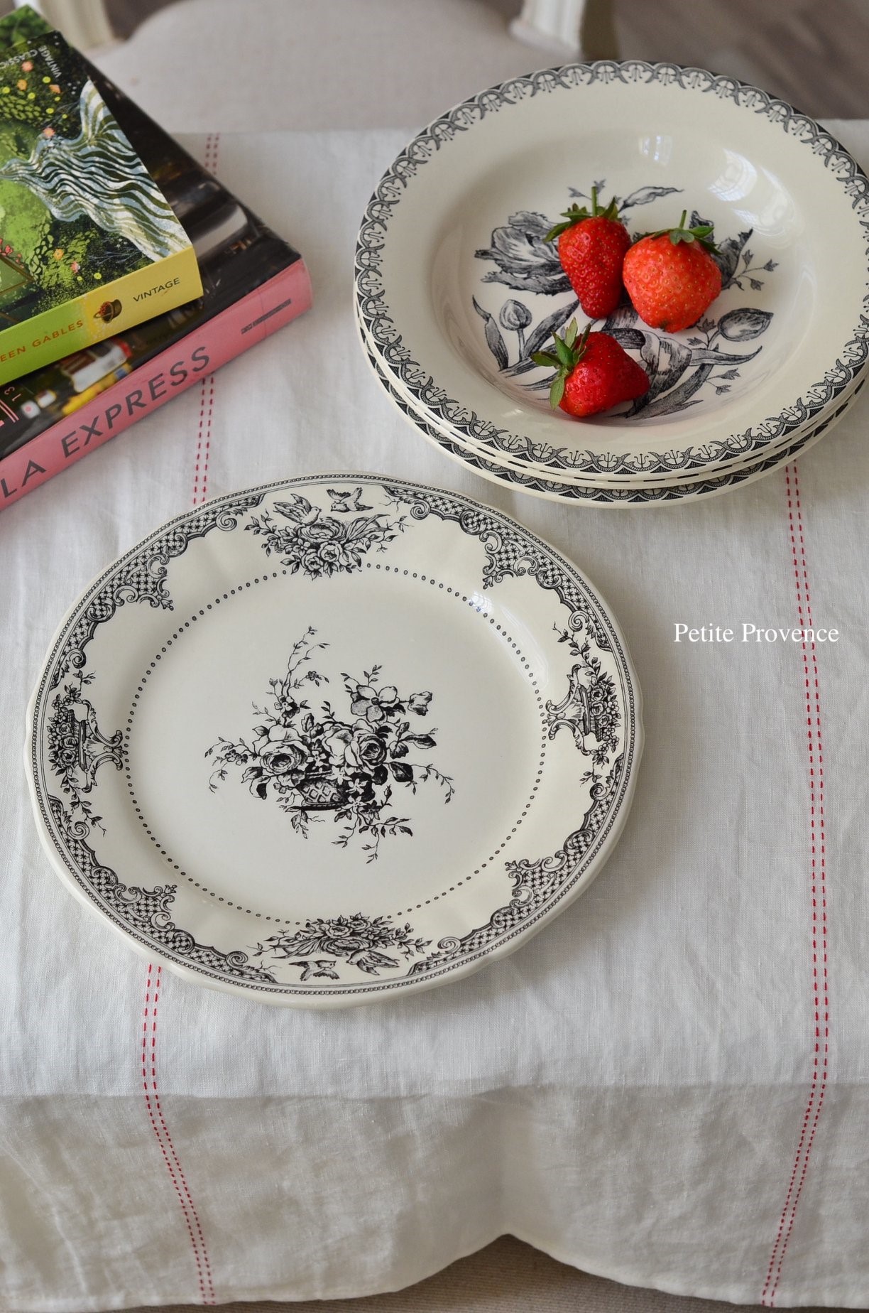 { Gienfrance } ∞DEPA. FLEURS 餐盤 22cm