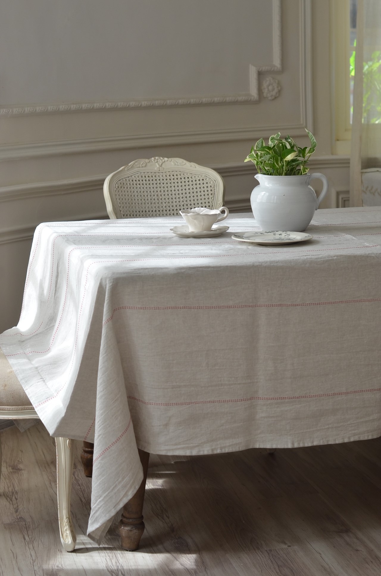 { Charvet Editions } ∞RYTHMO桌巾∞155x230cm