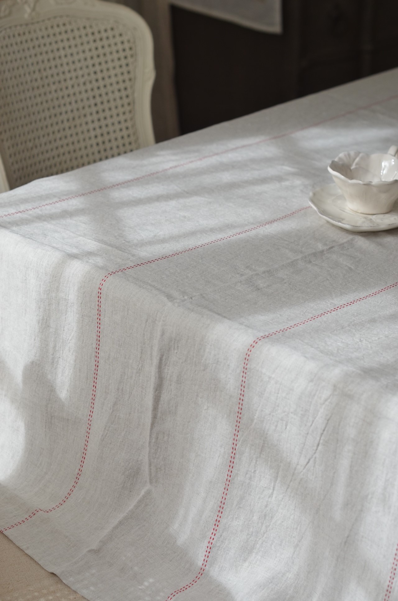 { Charvet Editions } ∞RYTHMO桌巾∞155x230cm