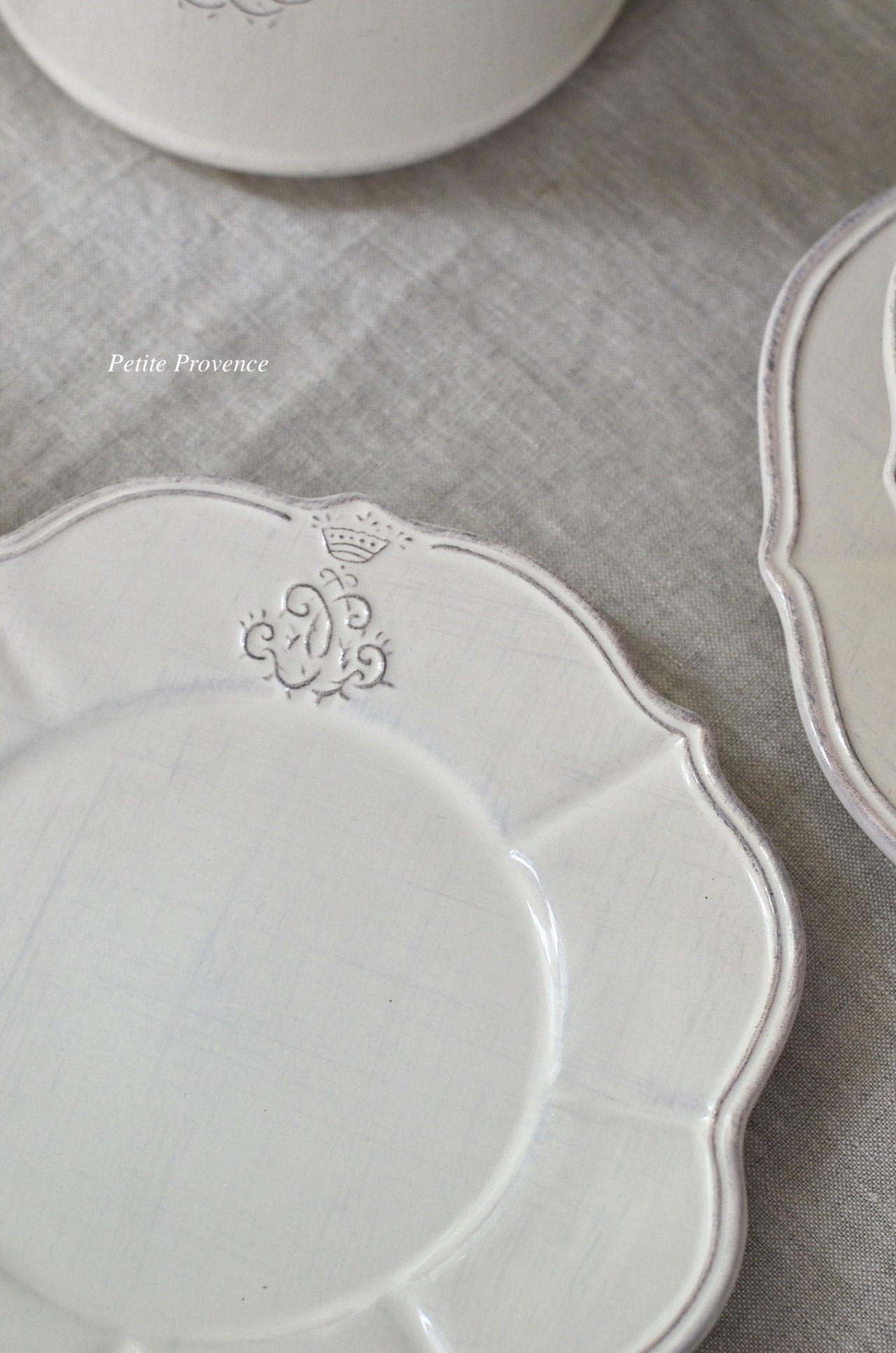 { VIRGINIA CASA }  ∞CORONA主餐盤 26cm 