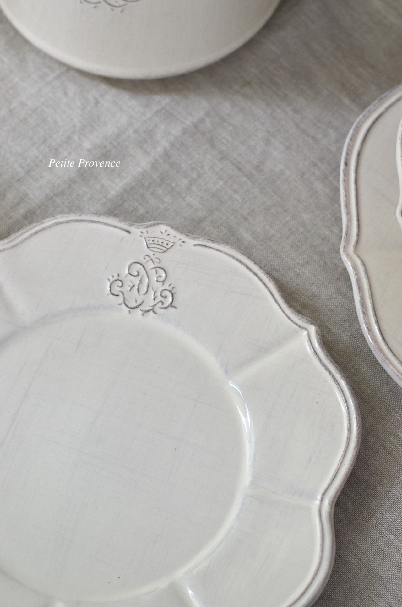 { VIRGINIA CASA }∞CORONA 餐盤 22cm