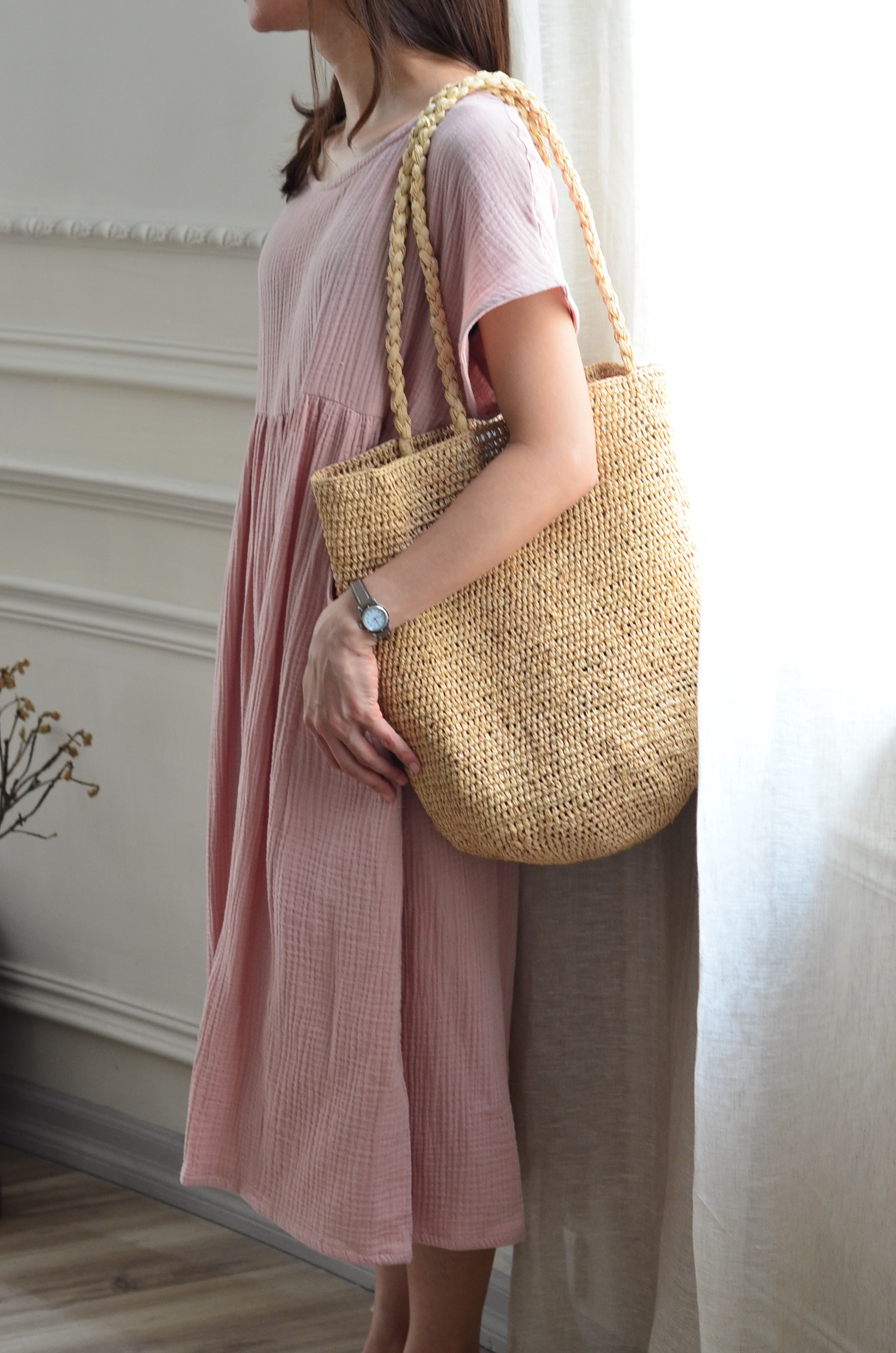 { Made in Mada } Alice MM 拉菲草包 (兩色)