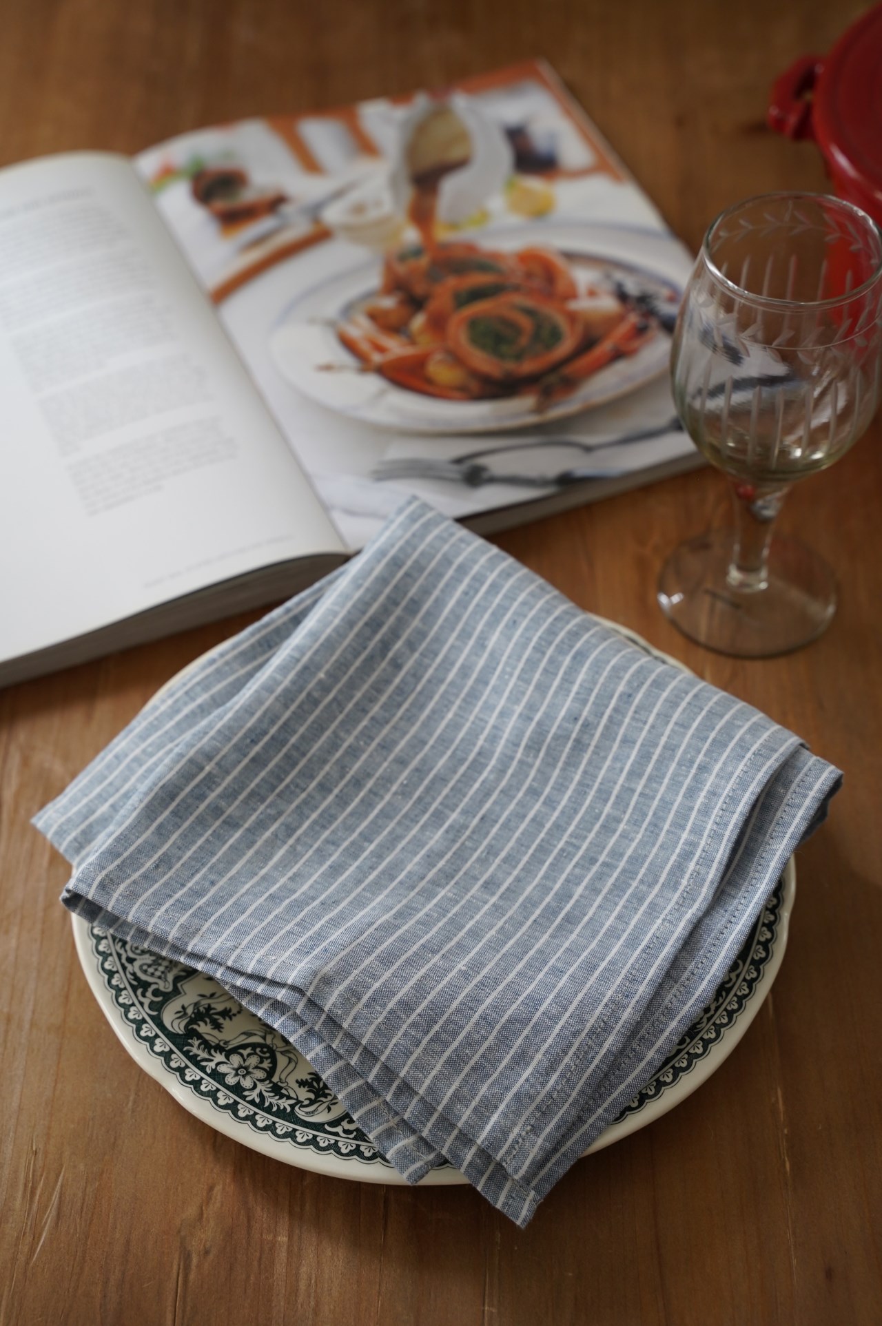 {Charvet Editions} ∞ DUO 亞麻方巾 ∞ 45x45cm (6色)