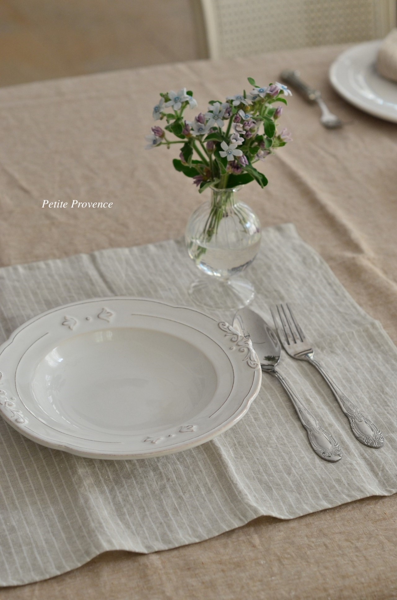 {Charvet Editions} ∞ DUO 亞麻方巾 ∞ 45x45cm (6色)