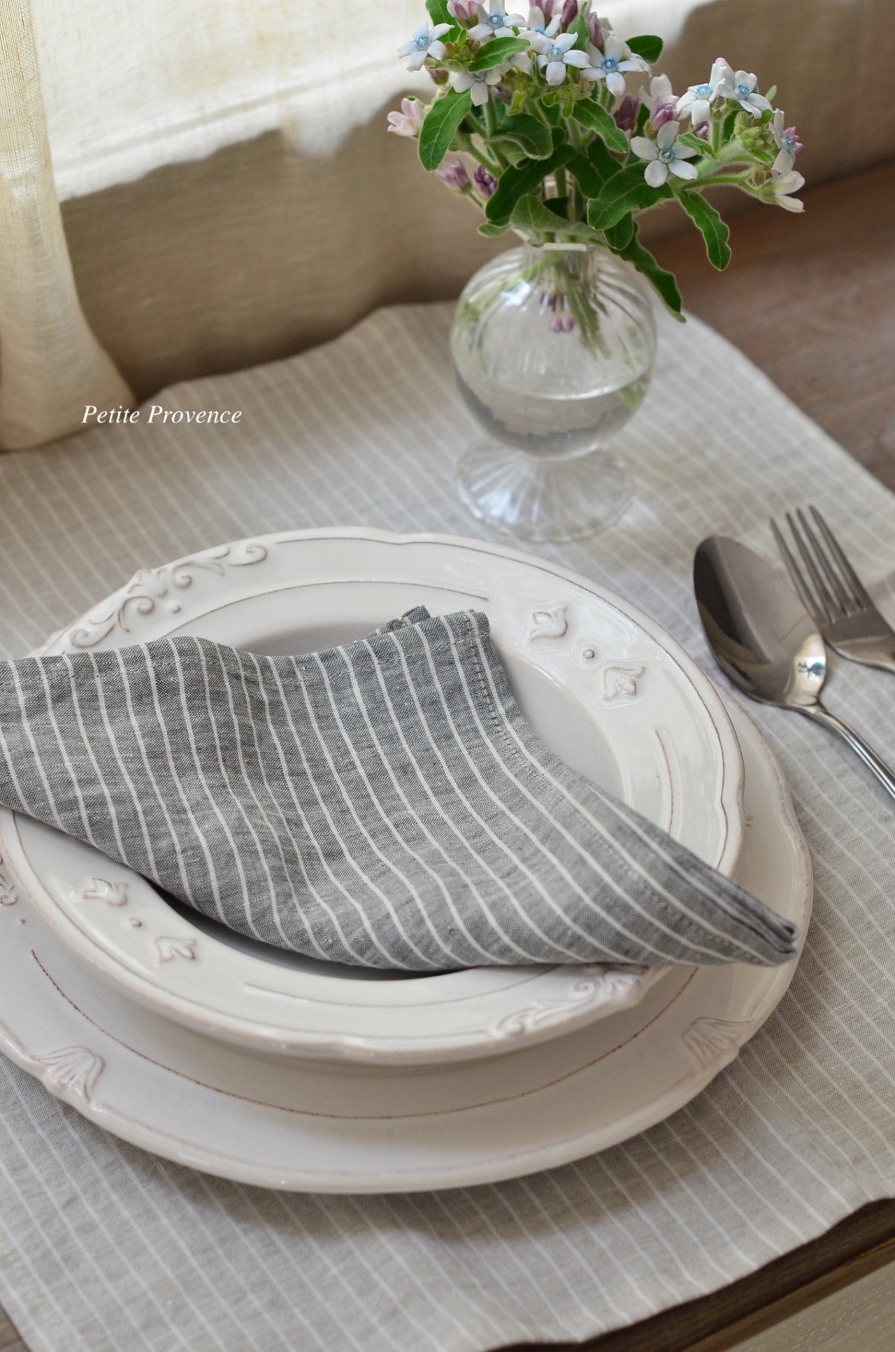 {Charvet Editions} ∞ DUO 亞麻方巾 ∞ 45x45cm (6色)