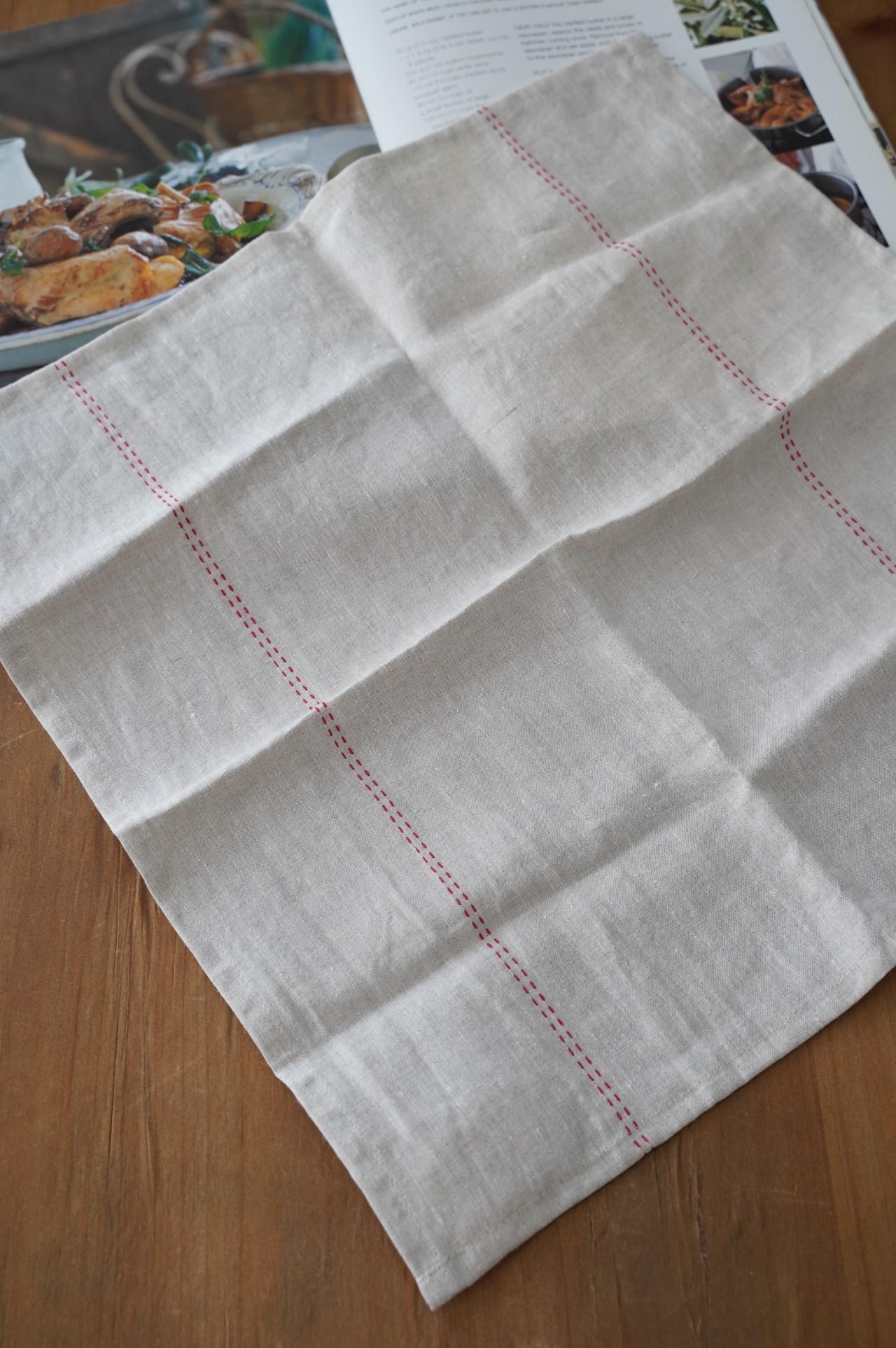 {Charvet Editions} ∞ RYTHMO 亞麻方巾 ∞ 45x45cm (3色)