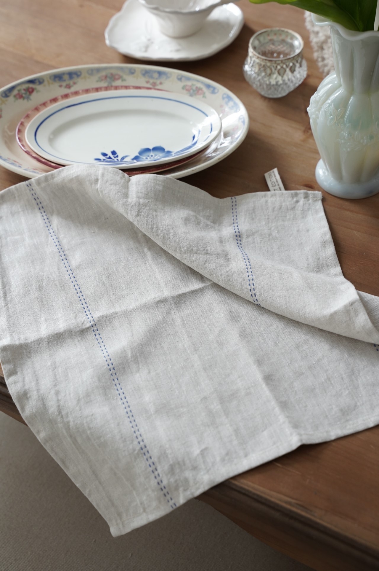 {Charvet Editions} ∞ RYTHMO 亞麻方巾 ∞ 45x45cm (3色)