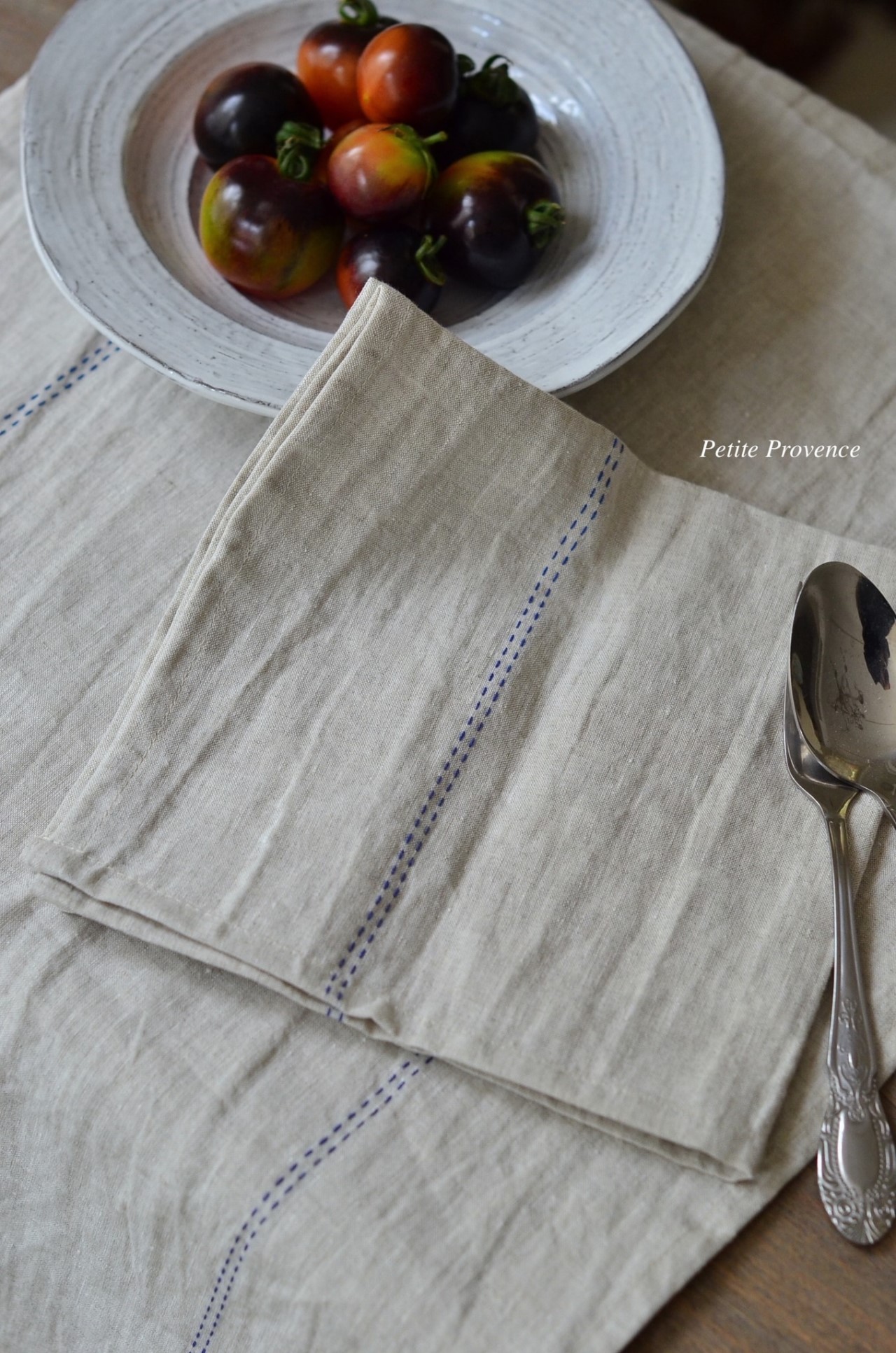 {Charvet Editions} ∞ RYTHMO 亞麻方巾 ∞ 45x45cm (3色)