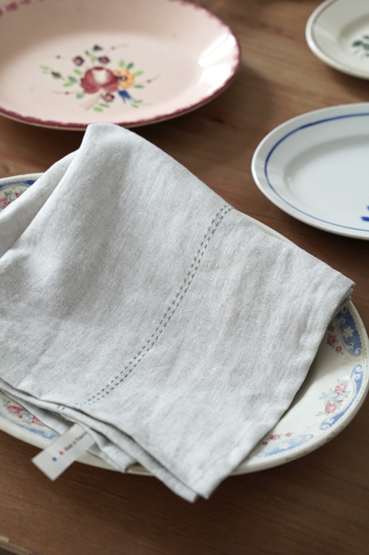 {Charvet Editions} ∞ RYTHMO 亞麻方巾 ∞ 45x45cm (3色)