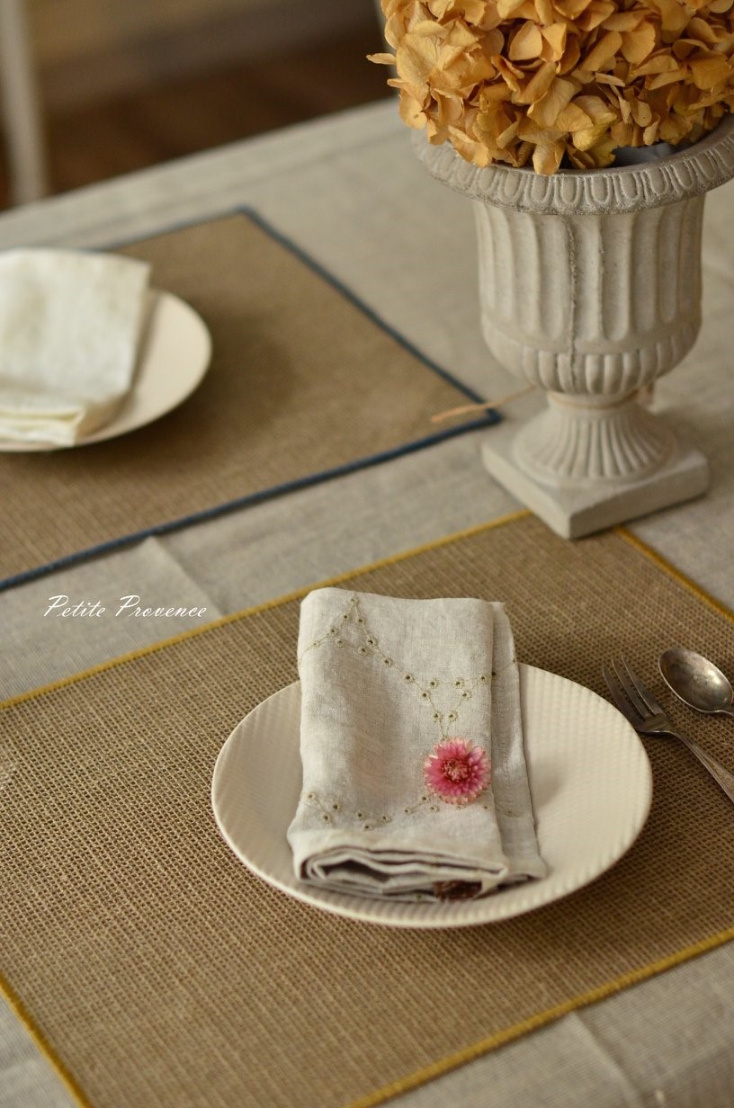 { Charvet Editions }∞ Quardrille 亞麻餐墊 (五色)
