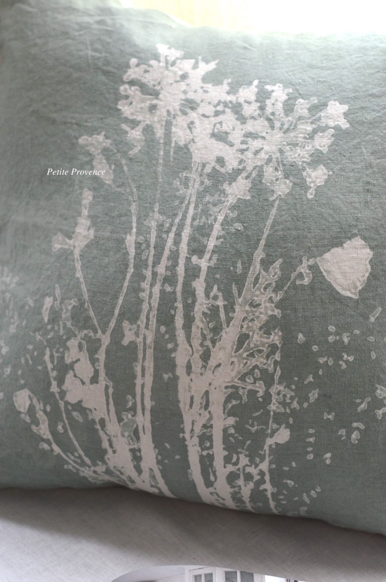 {Bertozzi} ∞植物染亞麻抱枕套 50x50cm