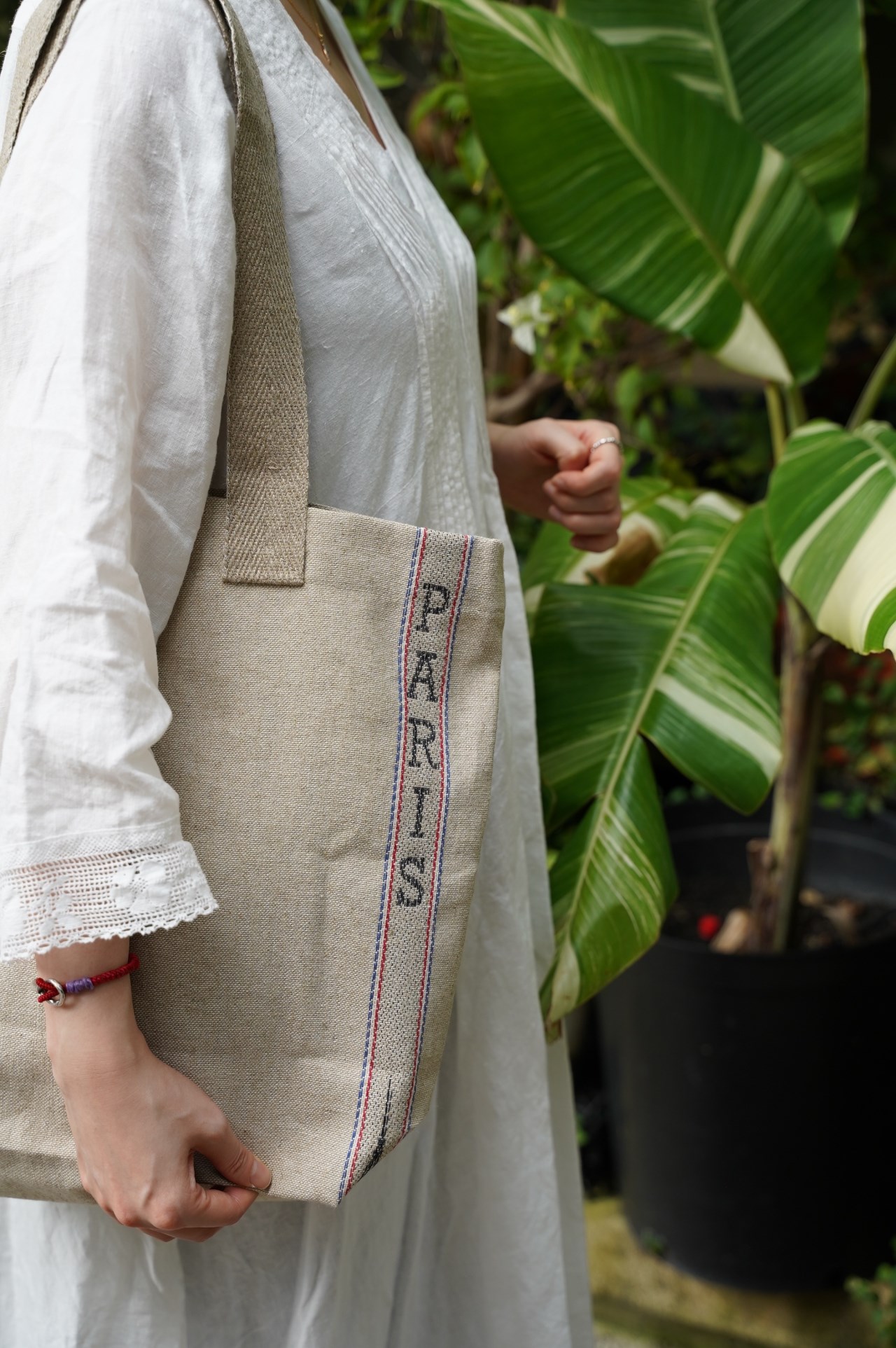 { Charvet Editions }∞ PARIS 亞麻提包