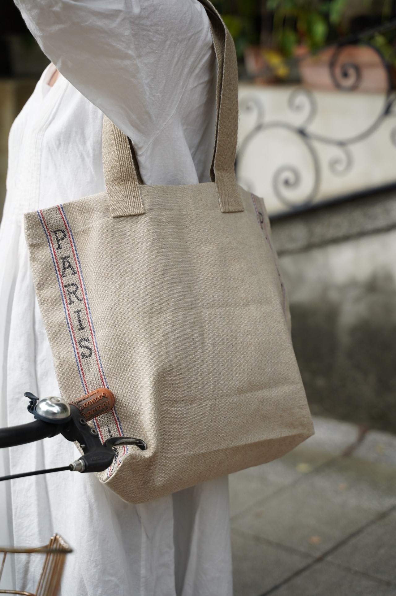 { Charvet Editions }∞ PARIS 亞麻提包