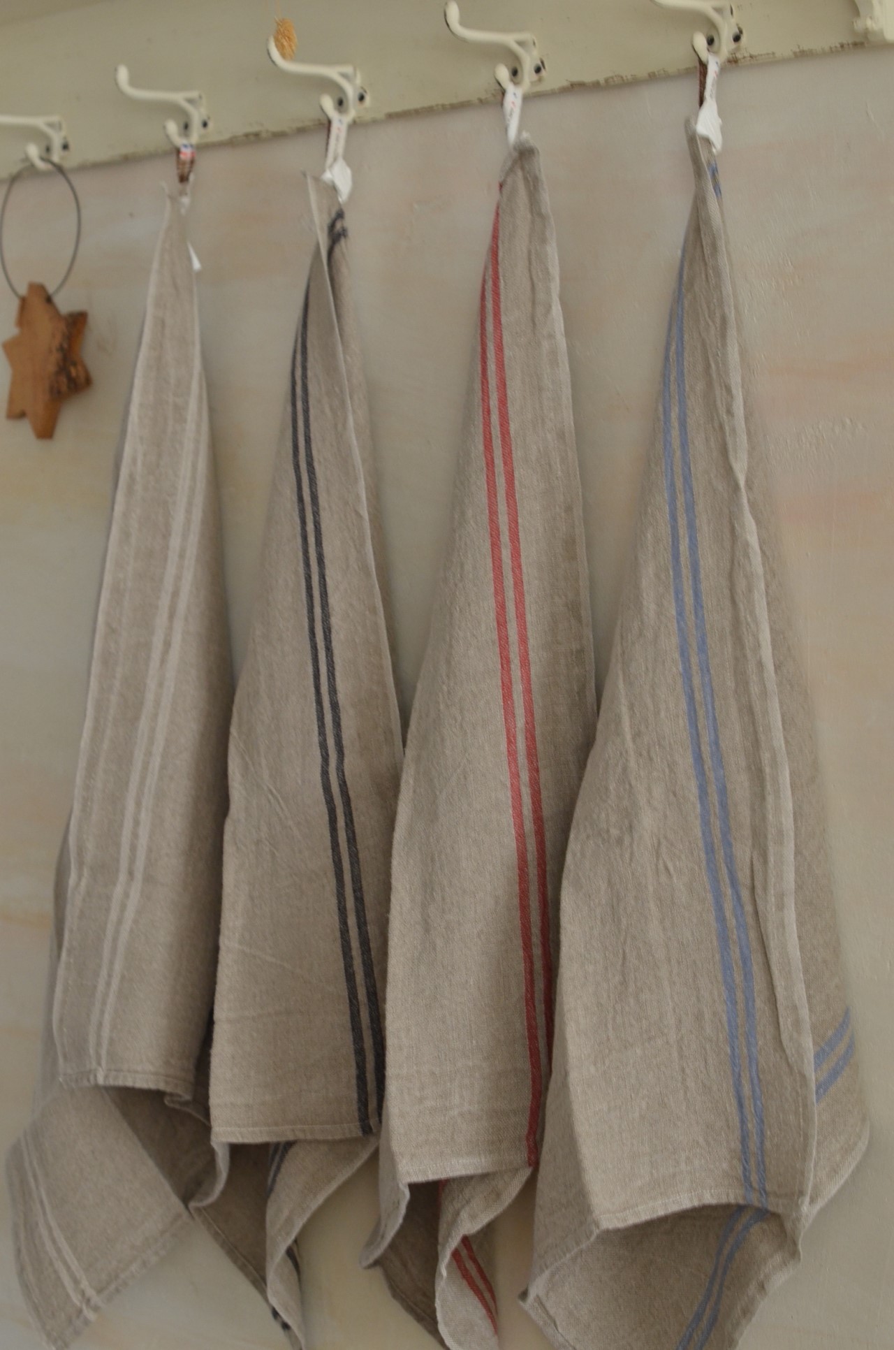 { CharvetEditions } ∞ COUNTRY USED 亞麻巾 52x75cm (四色)