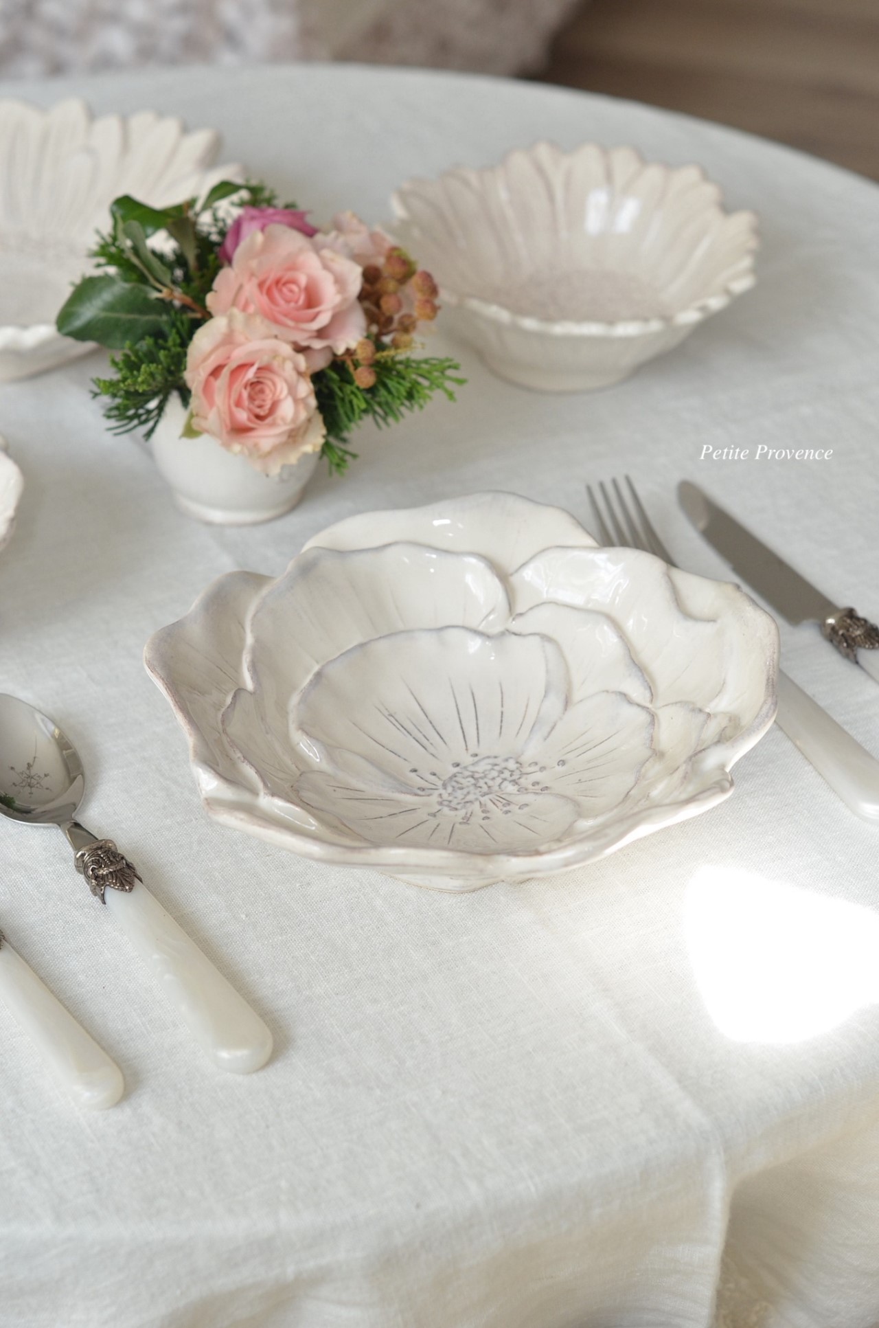 { VIRGINIA CASA }  ROMANTICA 湯盤 22cm 玫瑰白