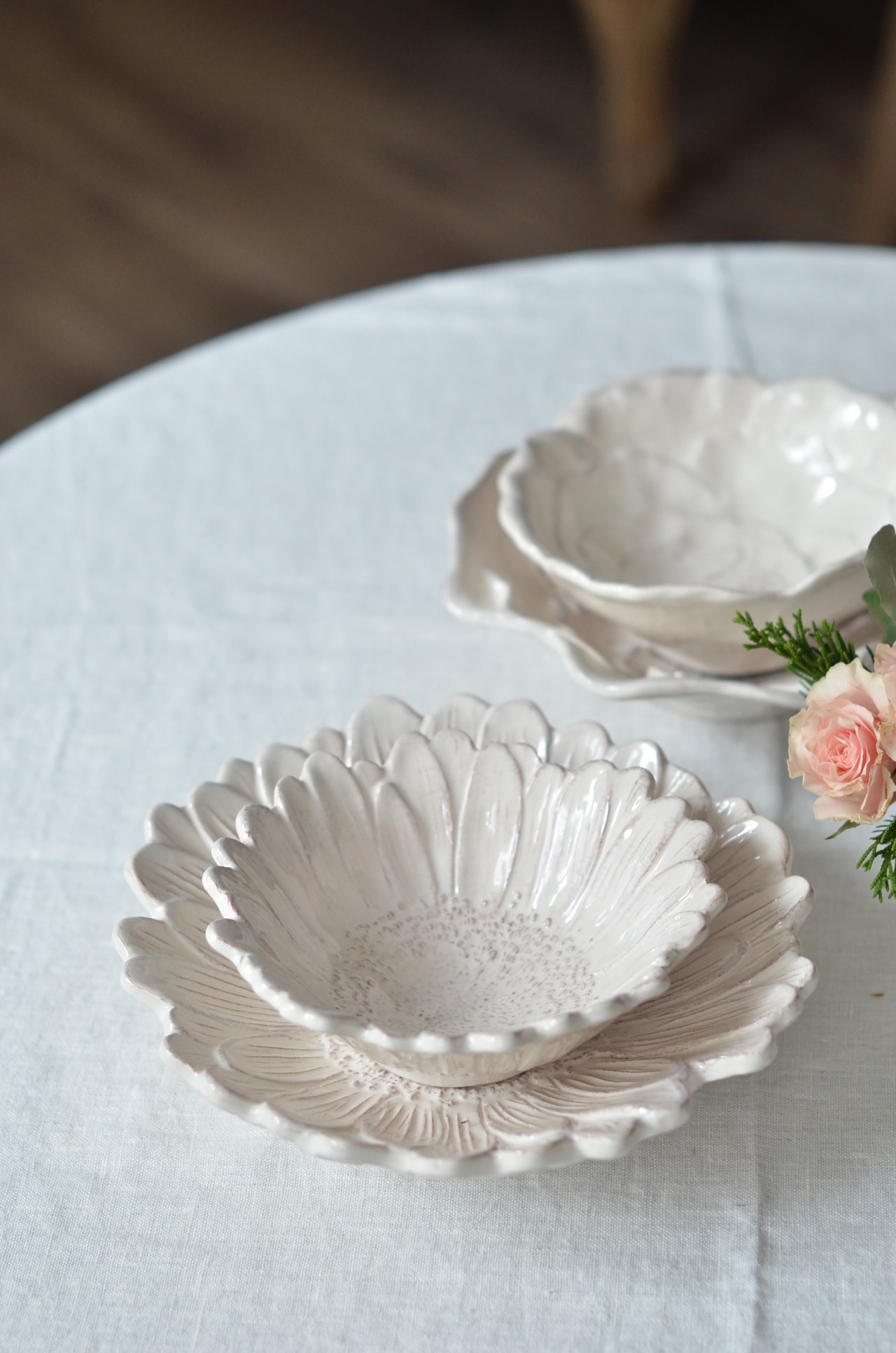 { VIRGINIA CASA} ROMANTICA 雛菊餐碗 16cm