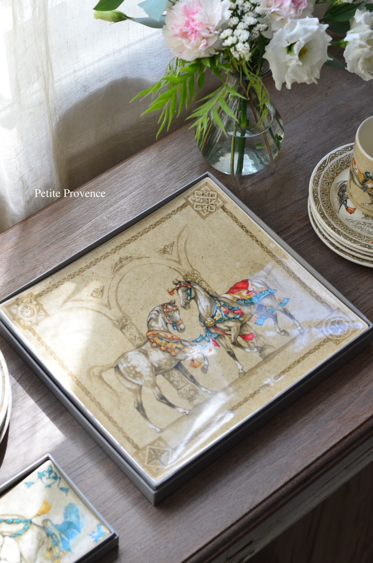 { Gienfrance }∞CHEVAUX DU VENT 方盤∞ 29.5x26.5cm