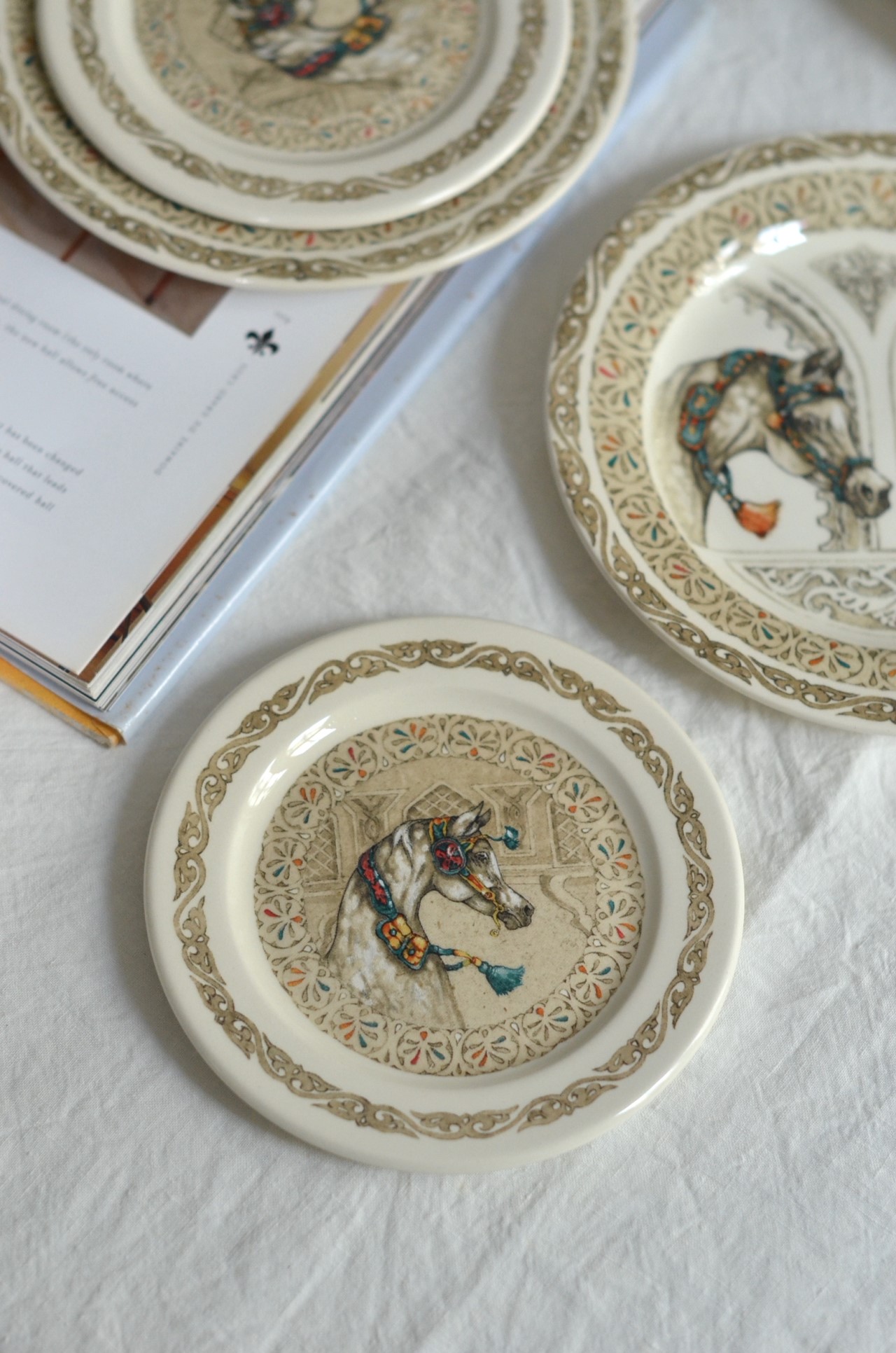 { Gienfrance }∞  CHEVAUX DU VENT 餐盤 12.8cm 