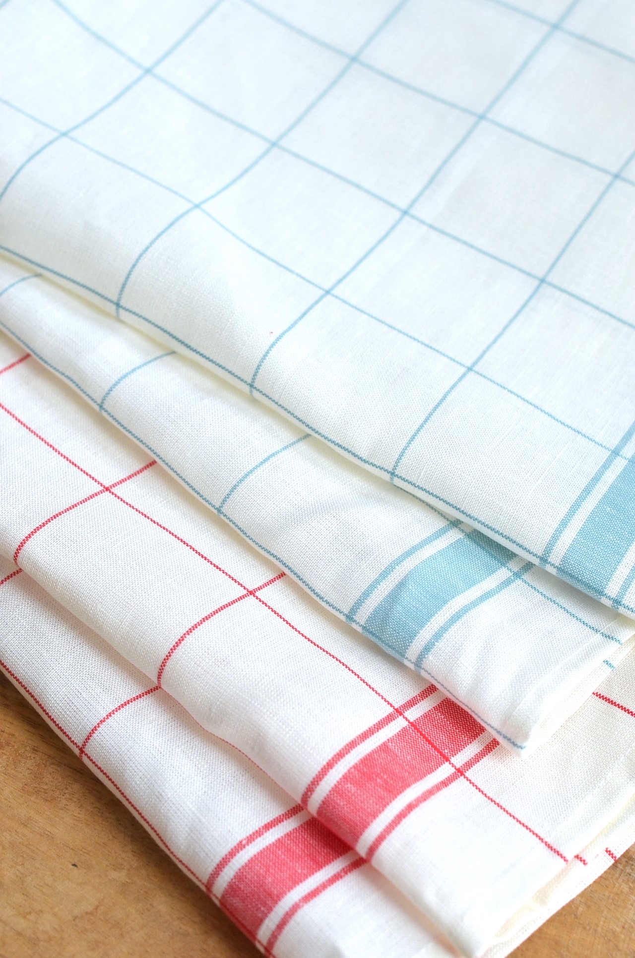 {LIBECO} ∞ PARMA 格紋亞麻方巾 ∞ 70x70cm （2色）