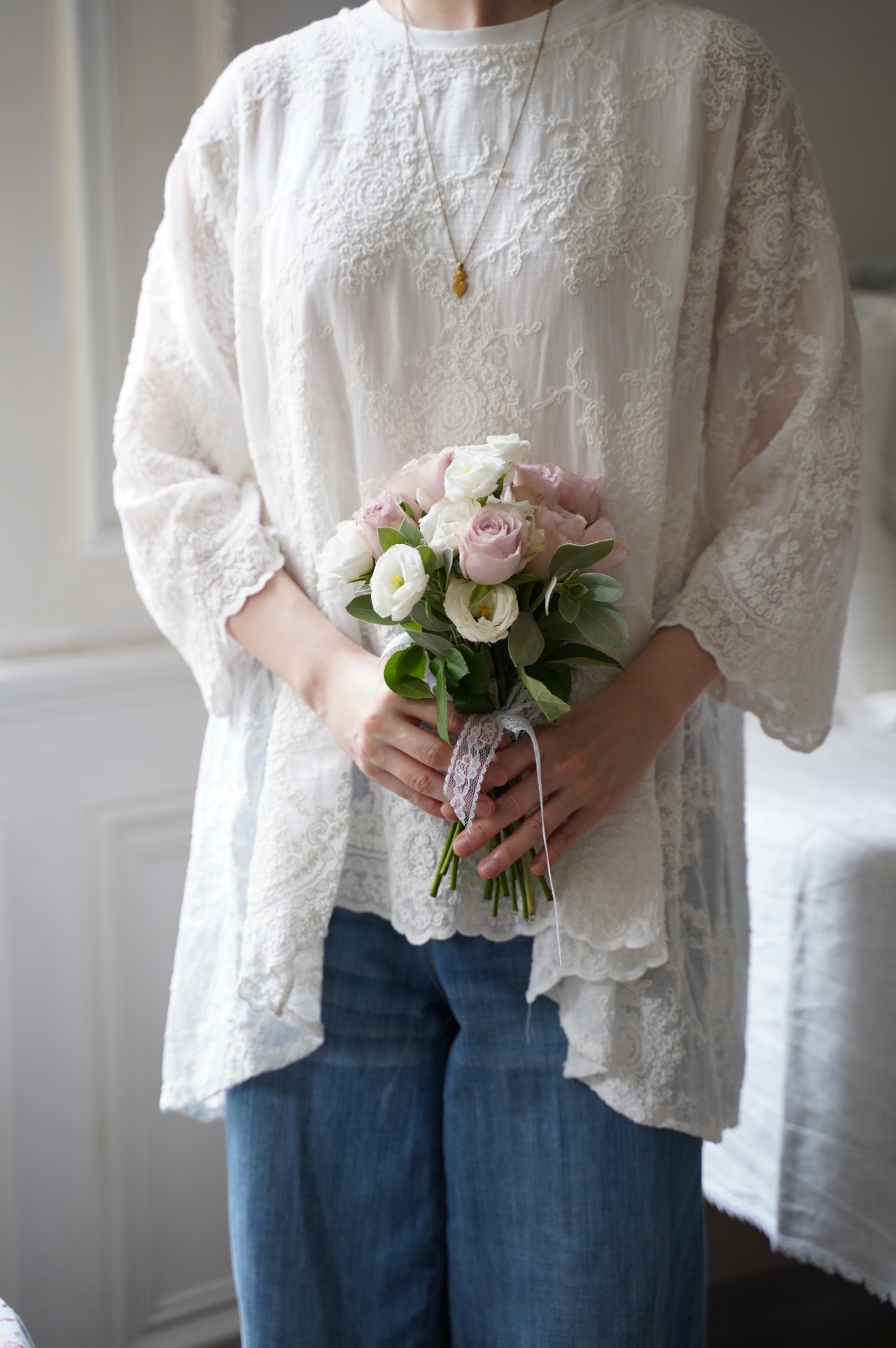 { CHEZ MOI }∞ Blouse 蕾絲罩衫/上衣 (3色)