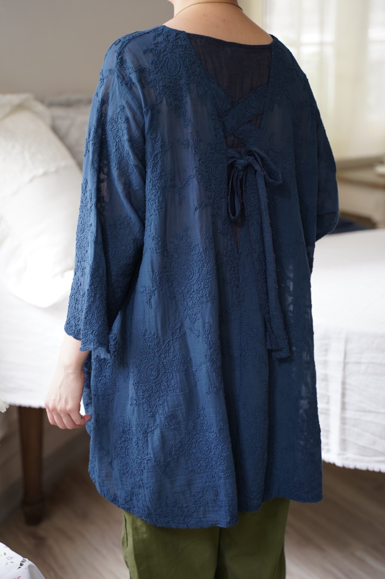 { CHEZ MOI }∞ Blouse 蕾絲罩衫/上衣 (3色)