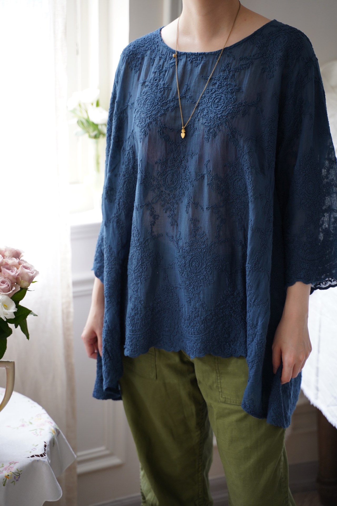{ CHEZ MOI }∞ Blouse 蕾絲罩衫/上衣 (3色)