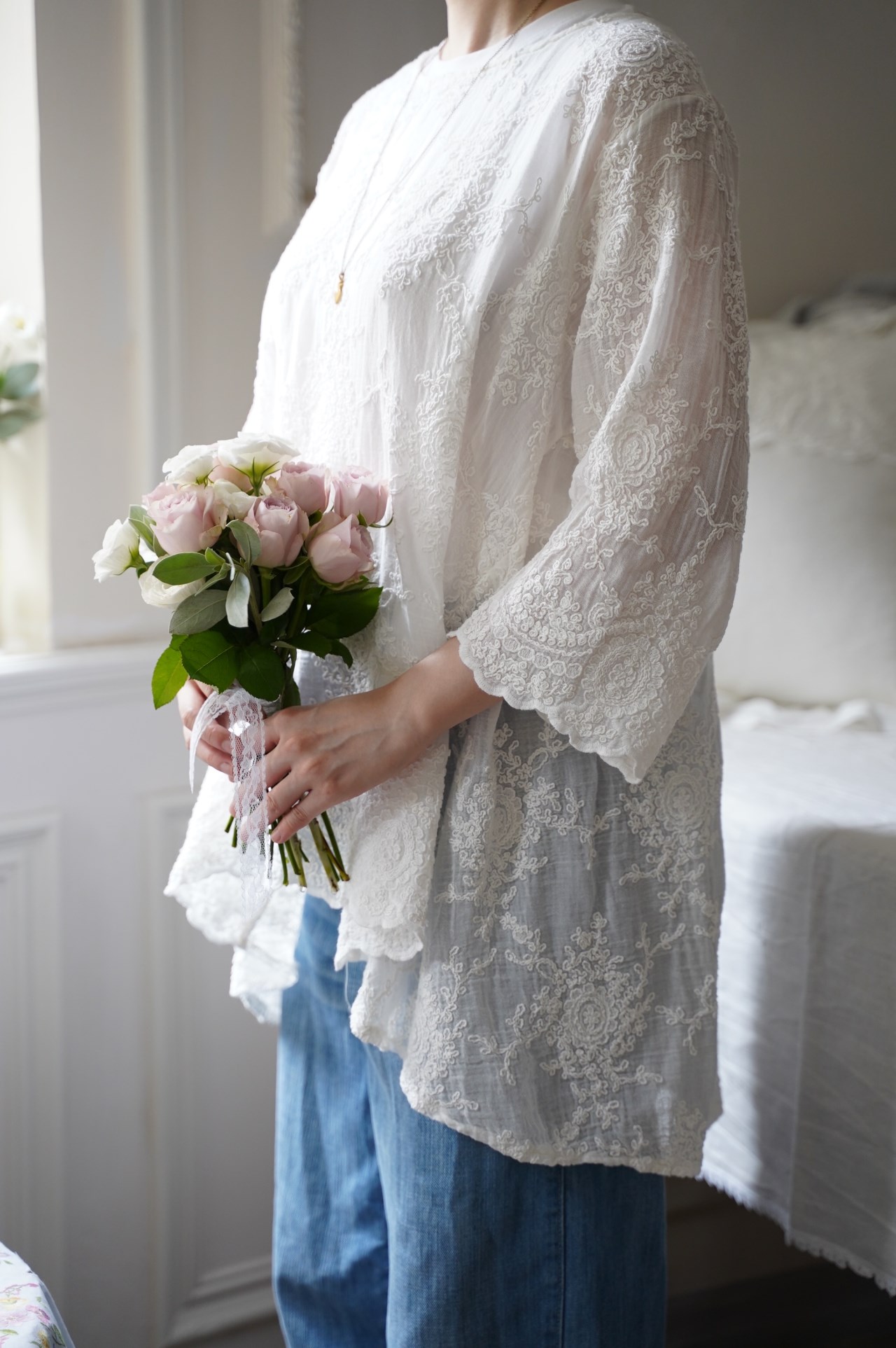 { CHEZ MOI }∞ Blouse 蕾絲罩衫/上衣 (3色)