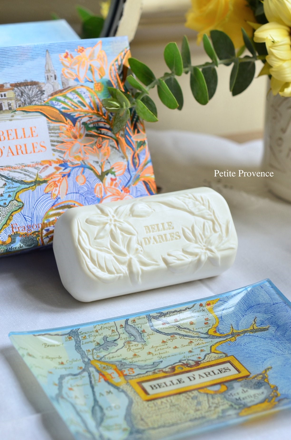{ Fragonard } ∞ Belle de Grasse ∞美麗亞爾 精油皂+皂盤組