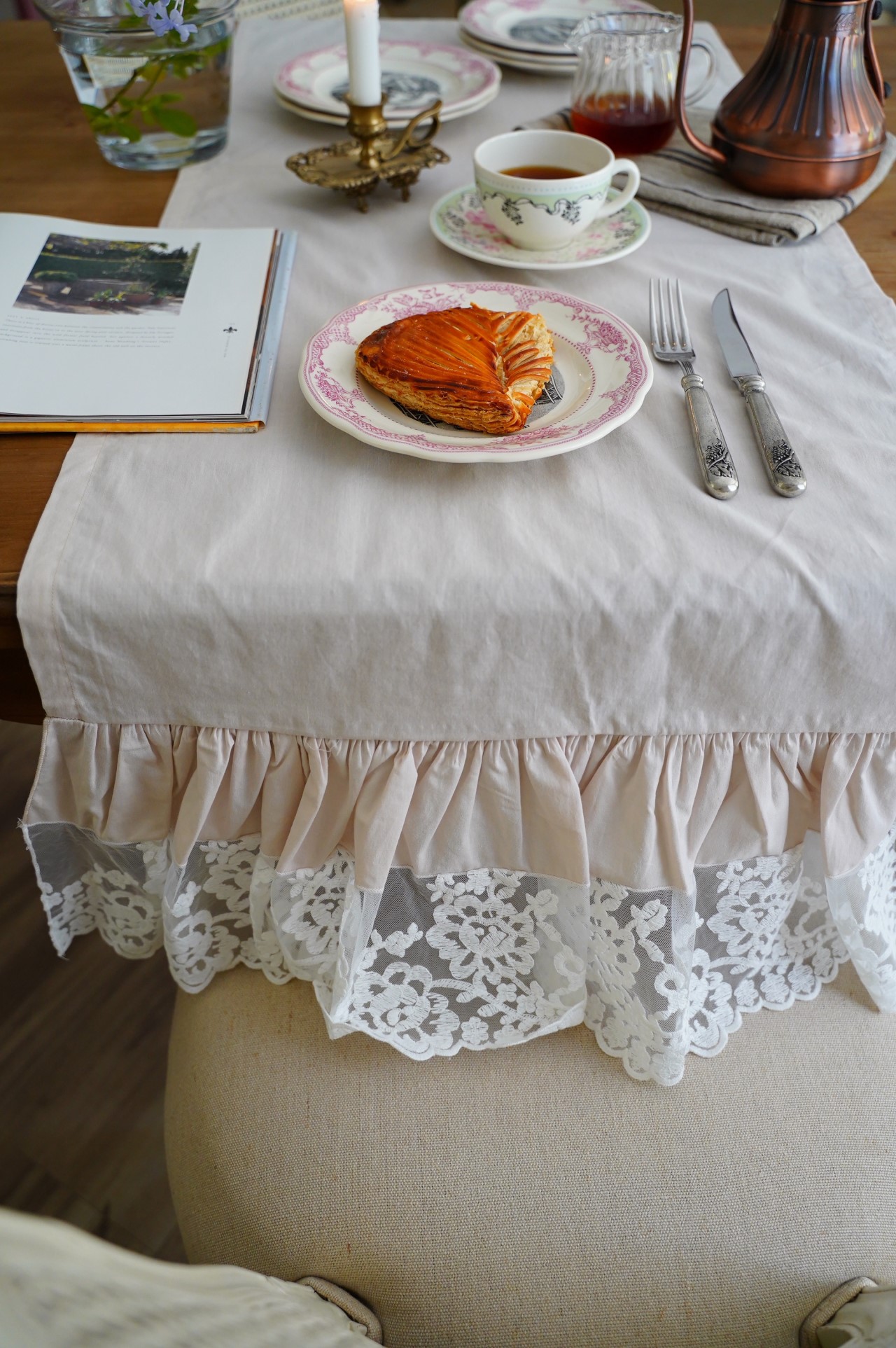 { Chez moi } P.Flora 荷葉桌旗 50x160cm