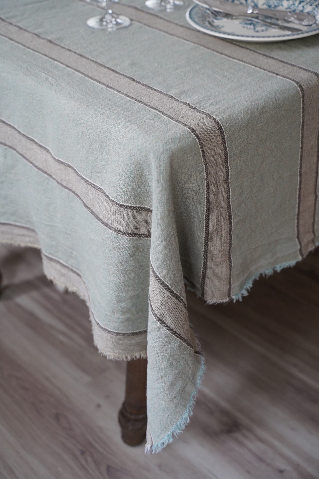 {Charvet Editions} ∞ CANYON 亞麻桌巾∞150x250cm