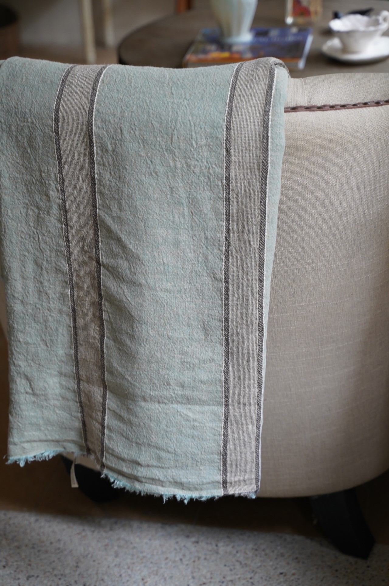 {Charvet Editions} ∞ CANYON 亞麻桌巾∞150x250cm