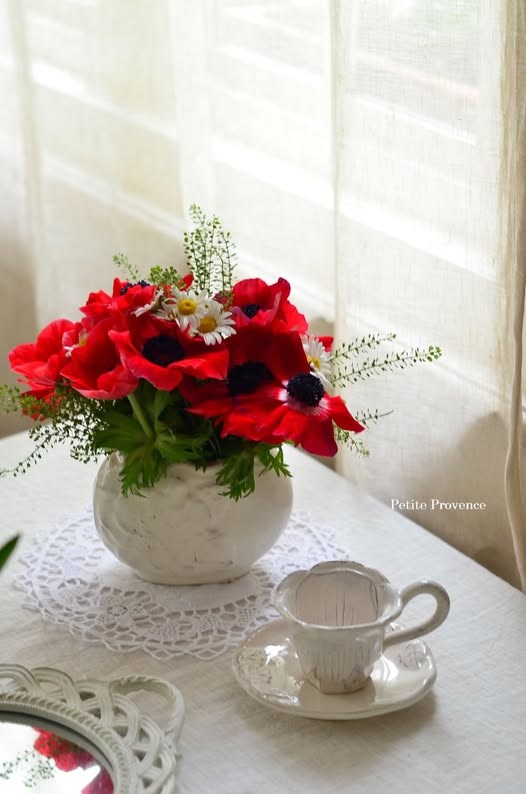 { VIRGINIA CASA } ROMANTICA花器 (兩色) 
