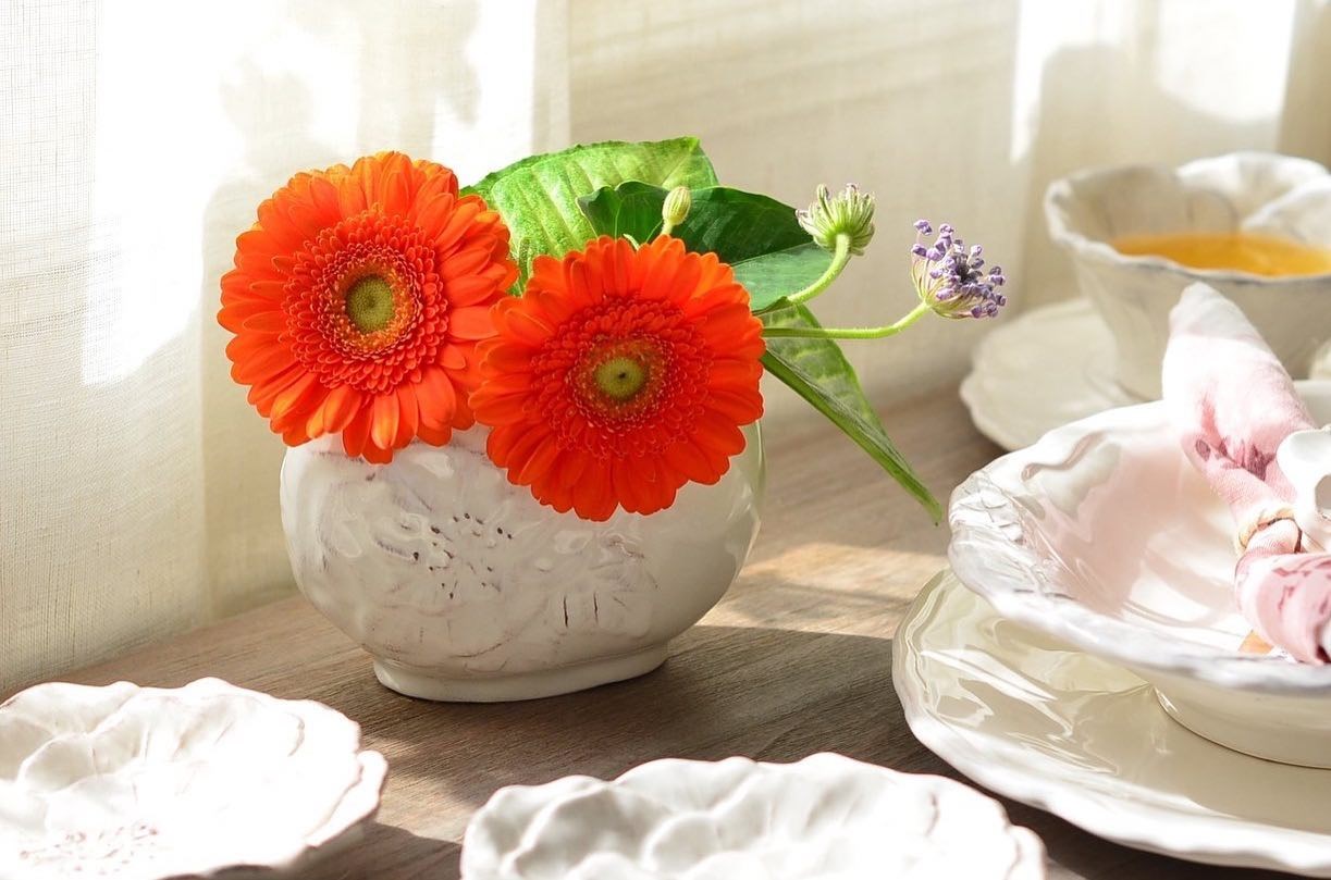 { VIRGINIA CASA } ROMANTICA花器 (兩色) 