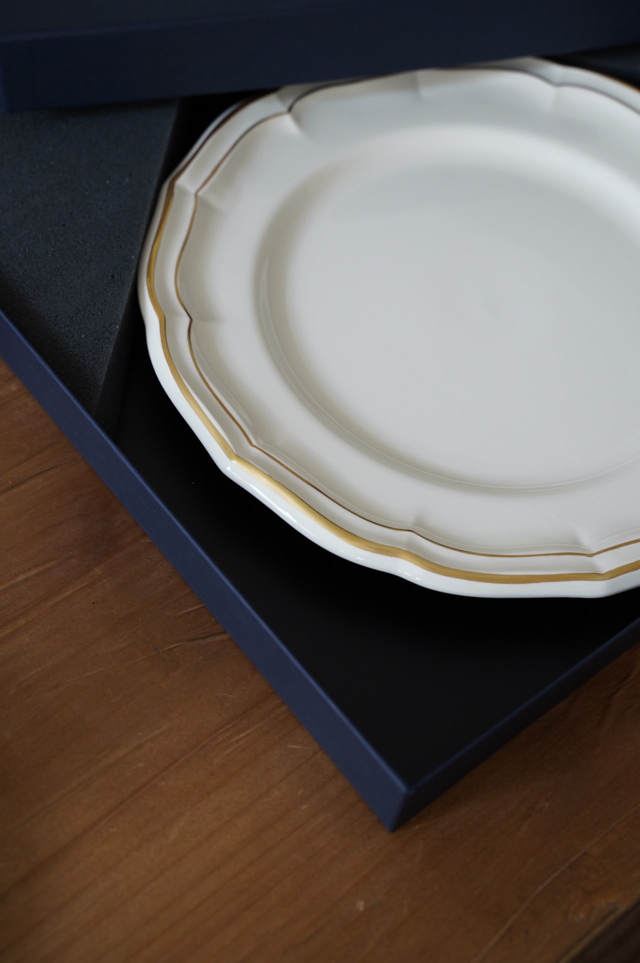 { Gienfrance }∞ FILET 手繪18K金 餐盤 26cm 