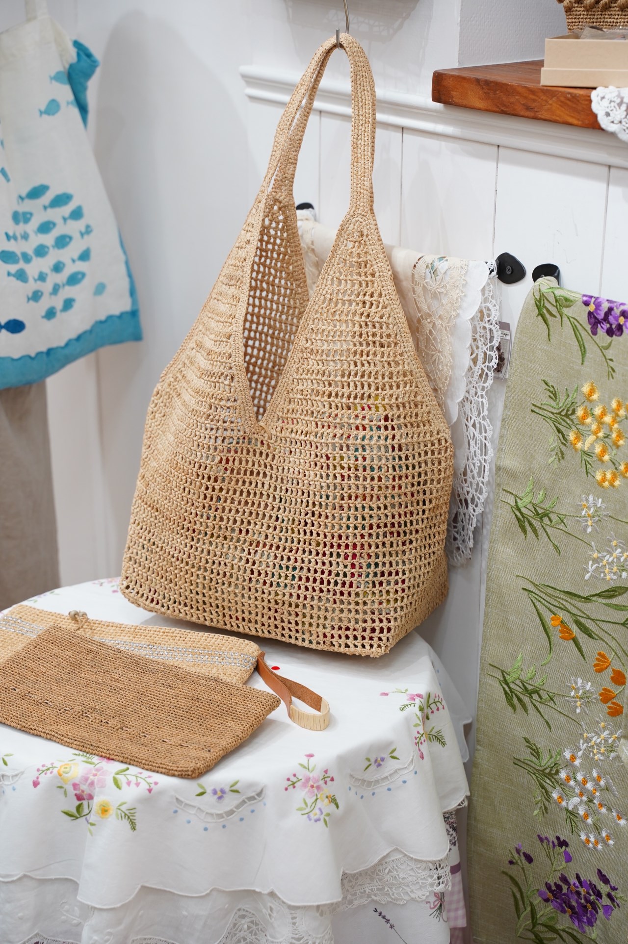 { Made in Mada }∞OMBINISOA 拉菲草包