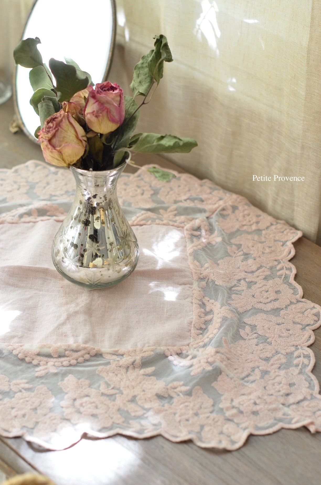 {Chez moi}∞Versaills 蕾絲餐墊