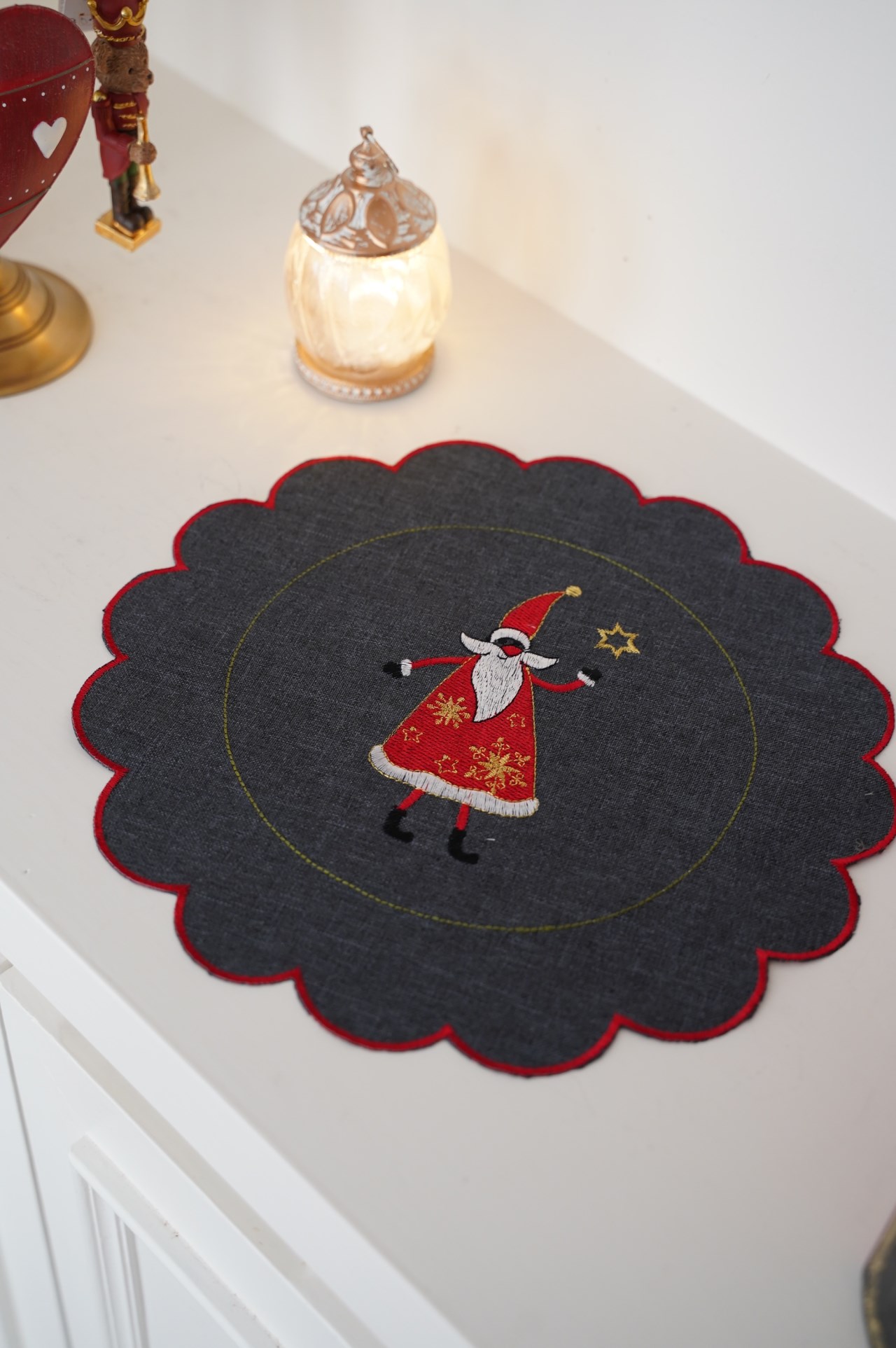 {ROLANDE.D} ∞ 圓形桌墊-聖誕老人 ∞30cm