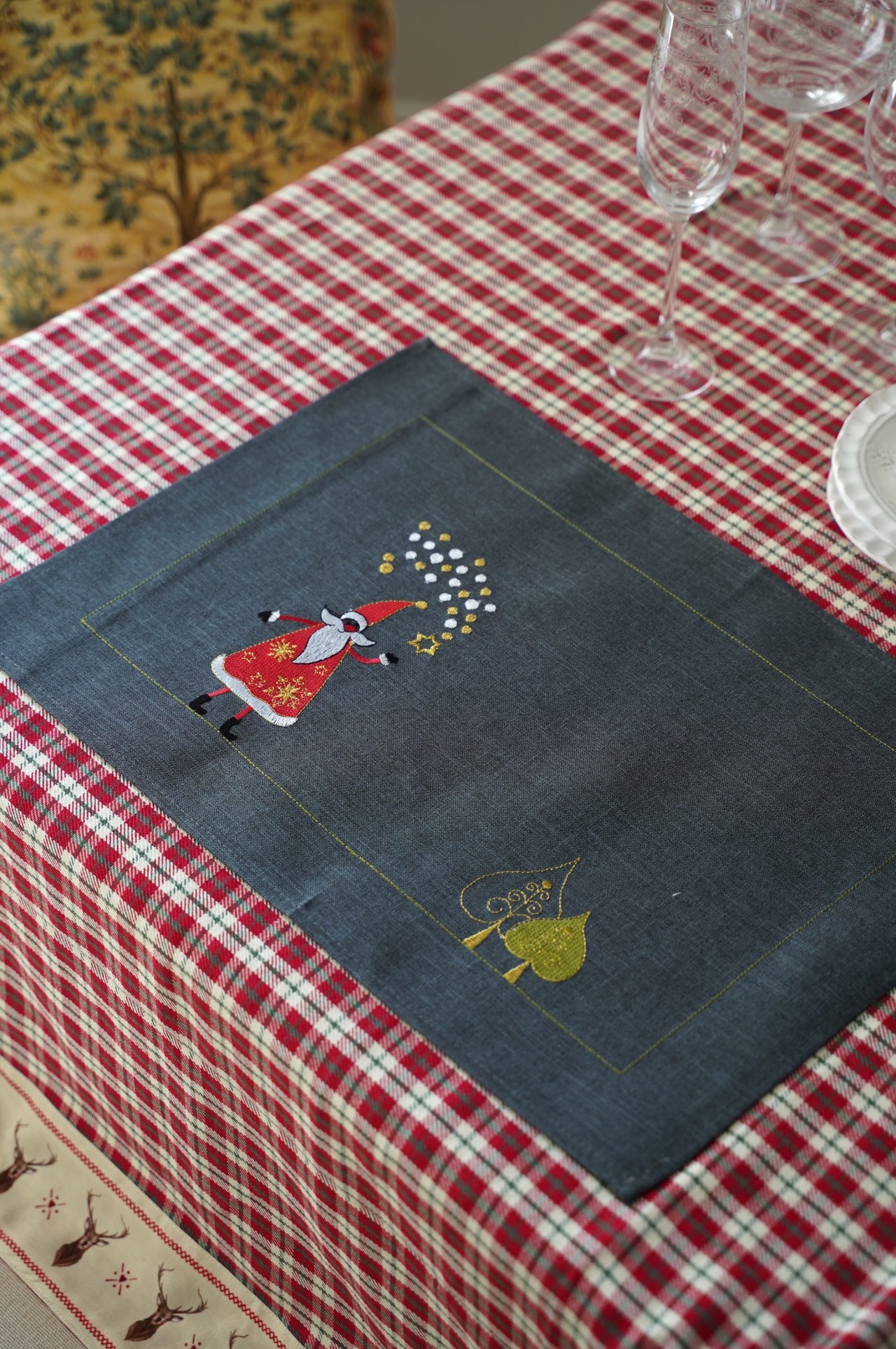 {ROLANDE.D} ∞桌墊-30x50cm-聖誕老人