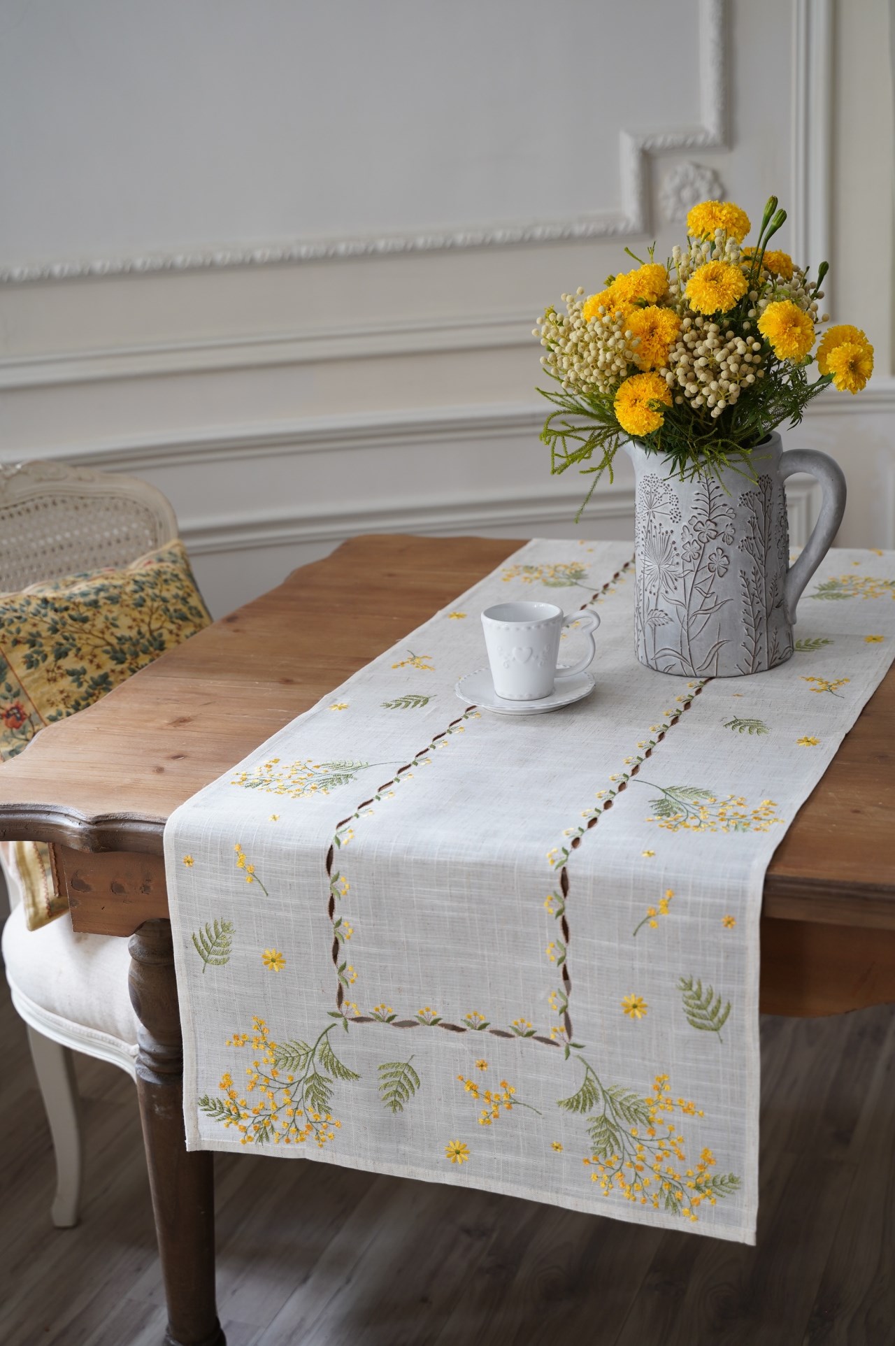 {ROLANDE.D} ∞ Mimosa 刺繡桌旗 50x150cm 