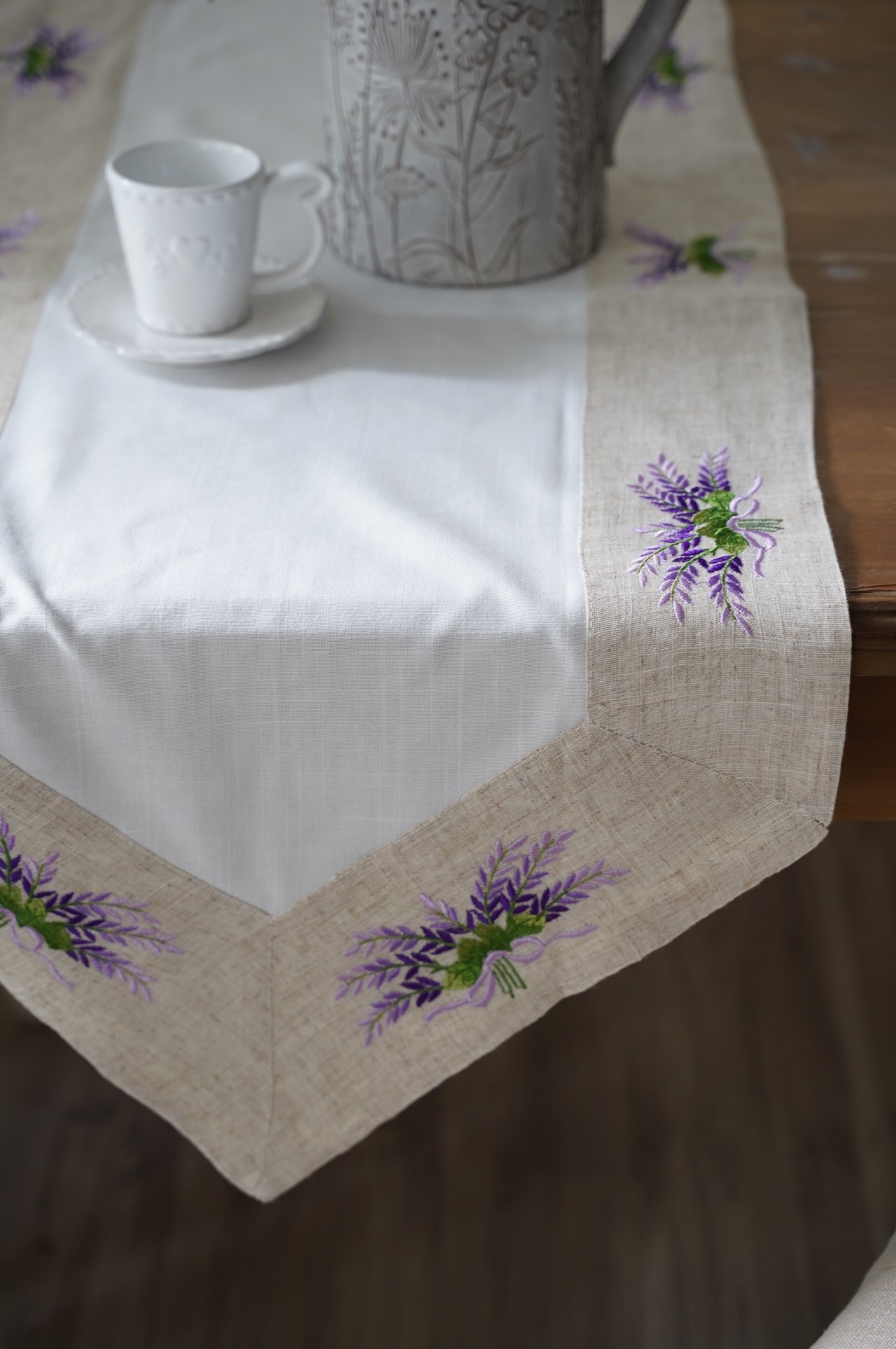 {ROLANDE.D} ∞ 薰衣草刺繡桌旗-45x150cm