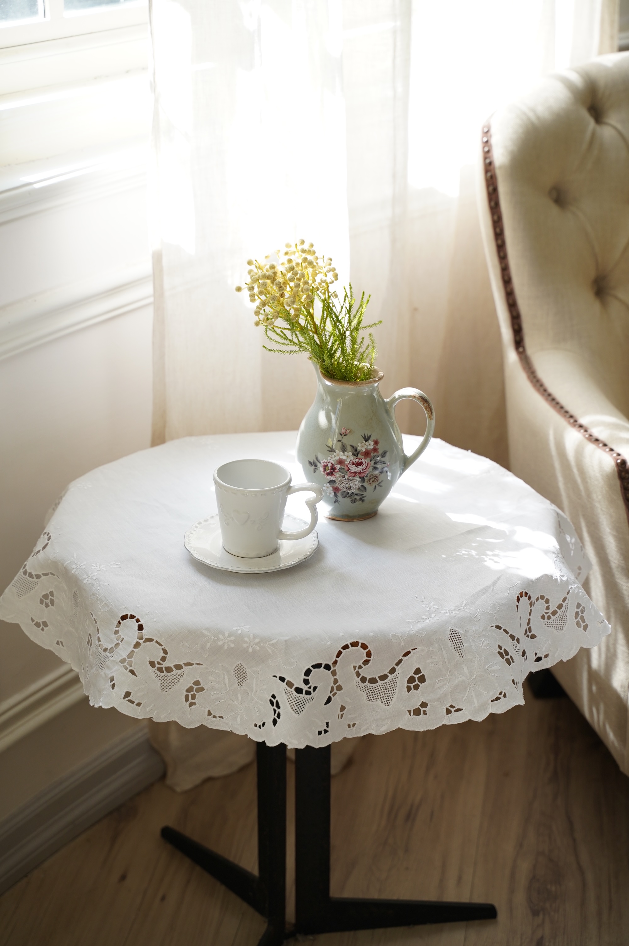 {ROLANDE.D} ∞ 白刺繡蕾絲巾 75cm