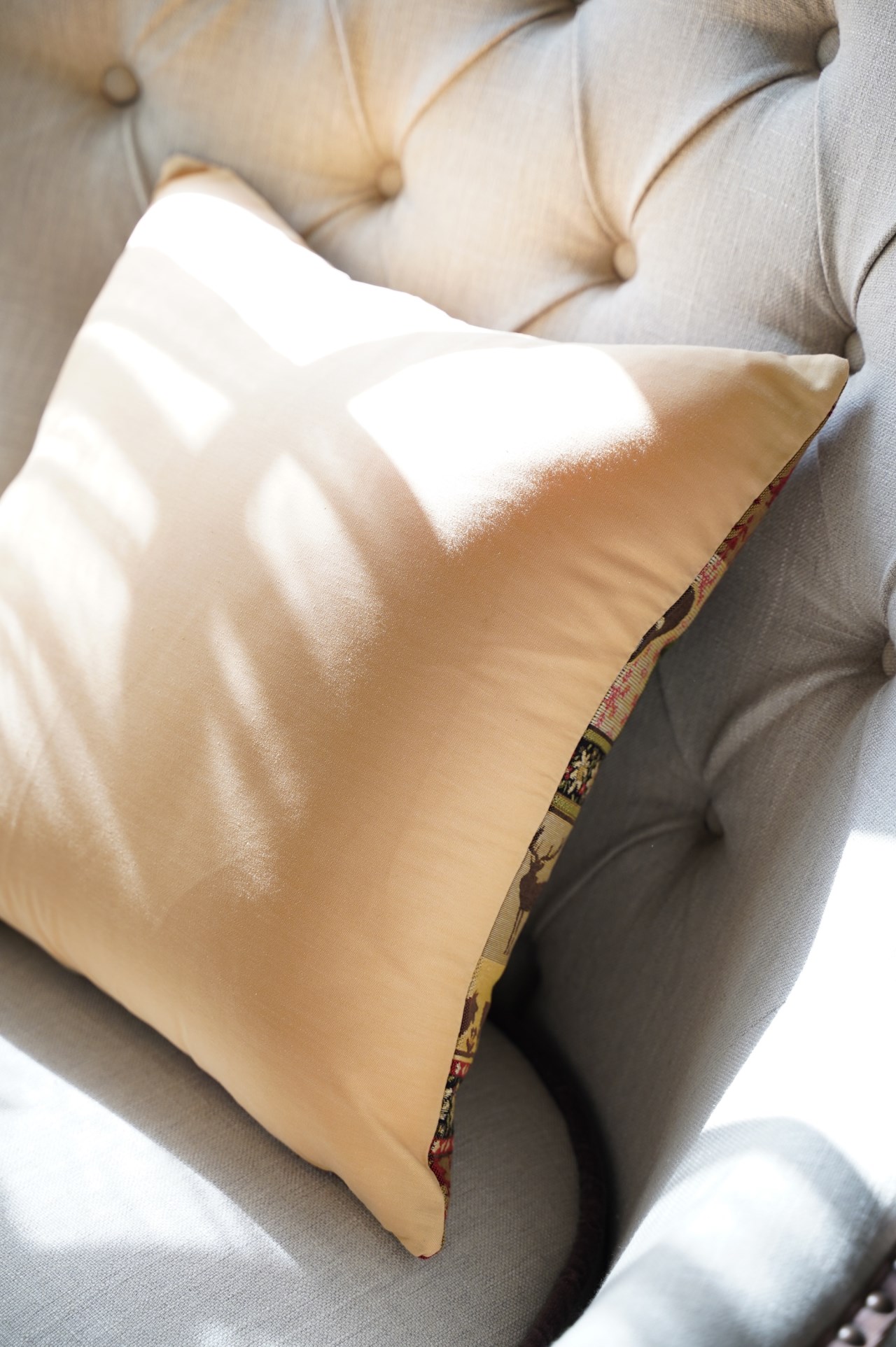 {ROLANDE.D} ∞ 刺繡抱枕套-碎花鹿∞ 45x45cm 