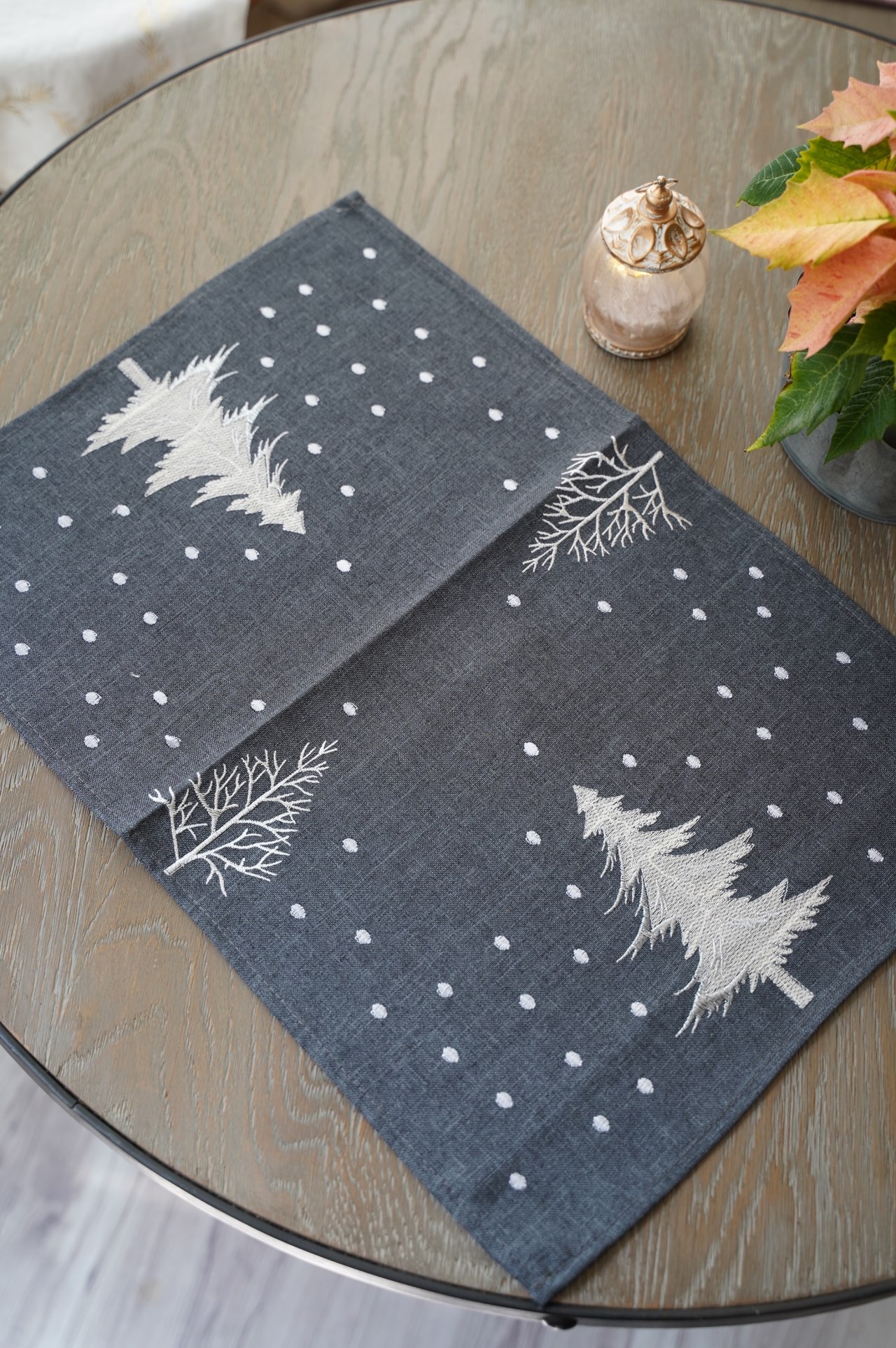 {ROLANDE.D} ∞桌墊-聖誕樹白∞30x50cm