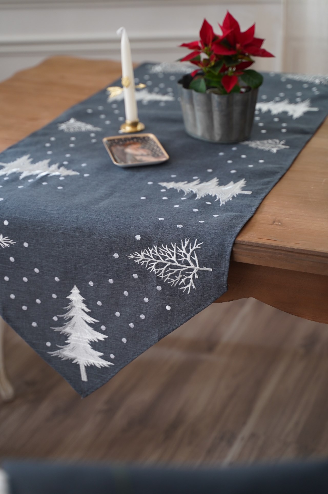 {ROLANDE.D} ∞ 聖誕樹白桌旗 ∞ 50x150cm 