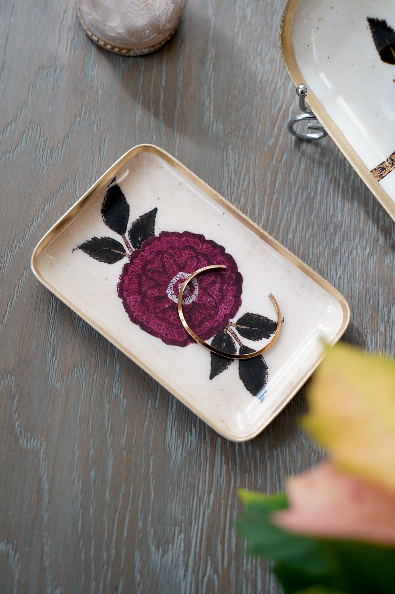 {Bon Coeurs} ∞牡丹花∞搪瓷彩繪托盤 (兩款)