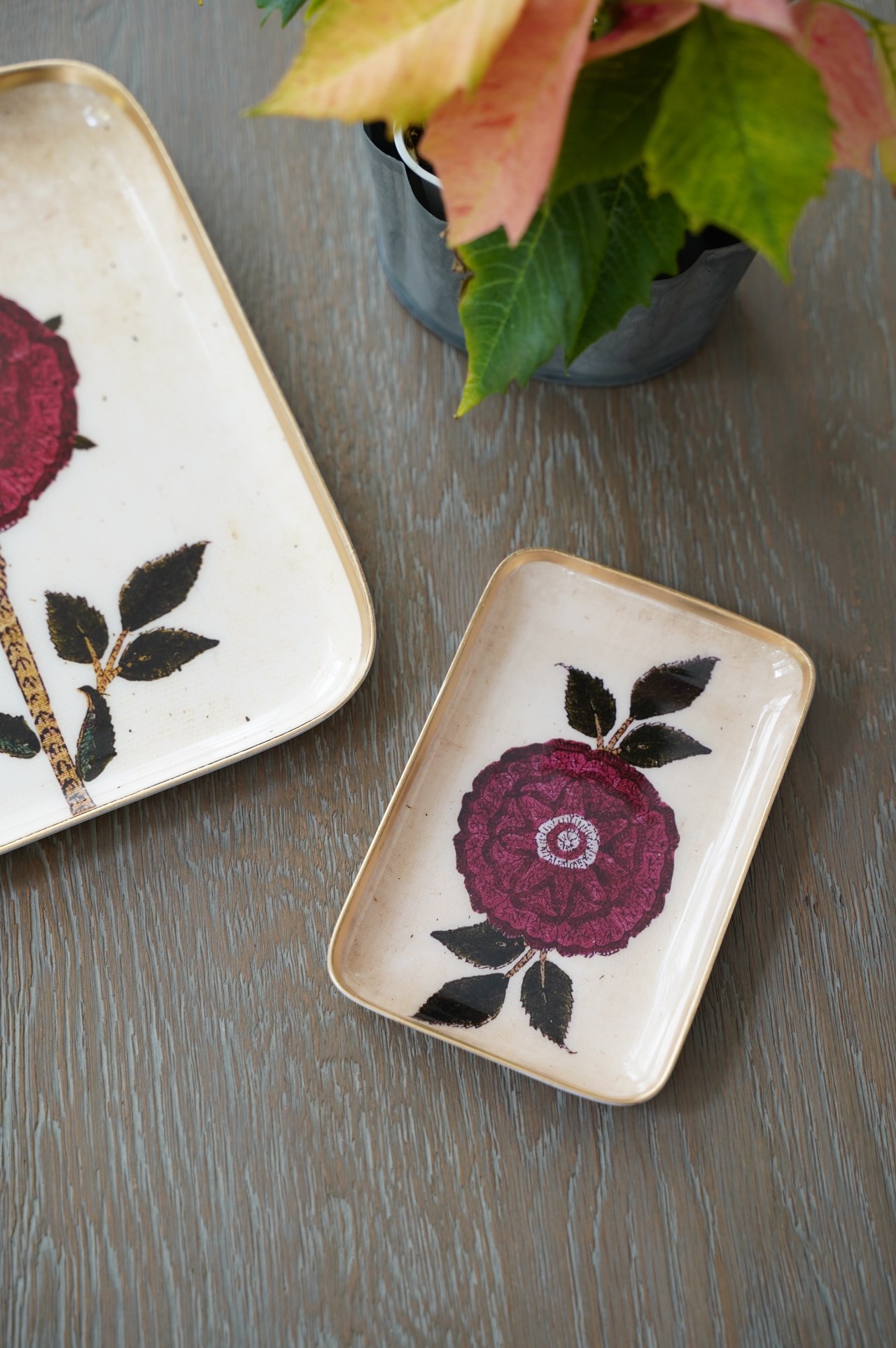 {Bon Coeurs} ∞牡丹花∞搪瓷彩繪托盤 (兩款)