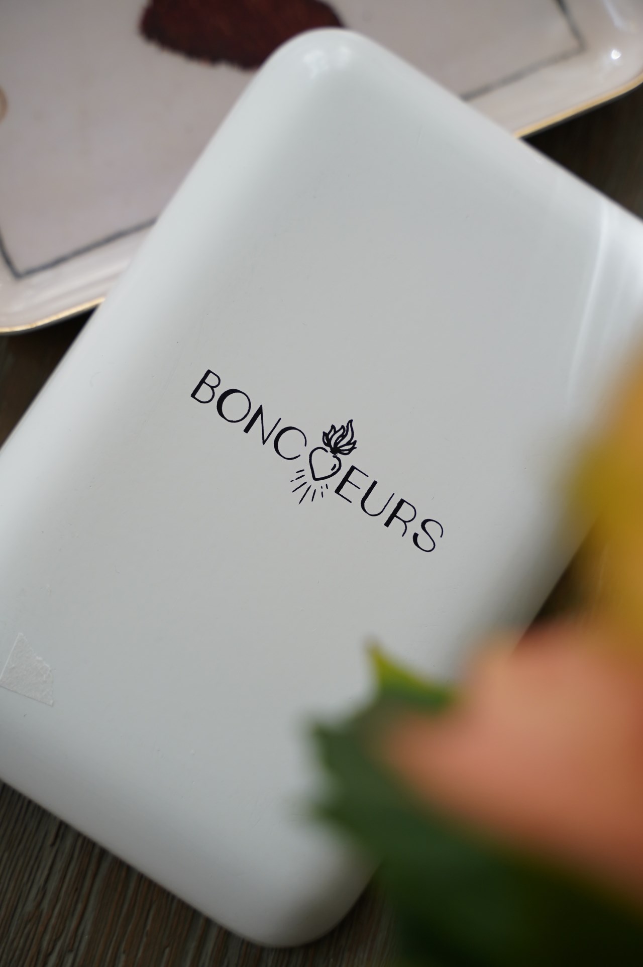 {Bon Coeurs} ∞黑桃紅心∞搪瓷彩繪托盤（兩款）