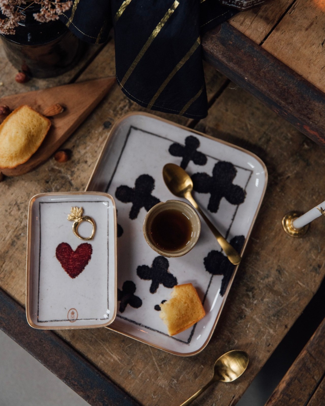 {Bon Coeurs} ∞梅花∞搪瓷彩繪托盤 