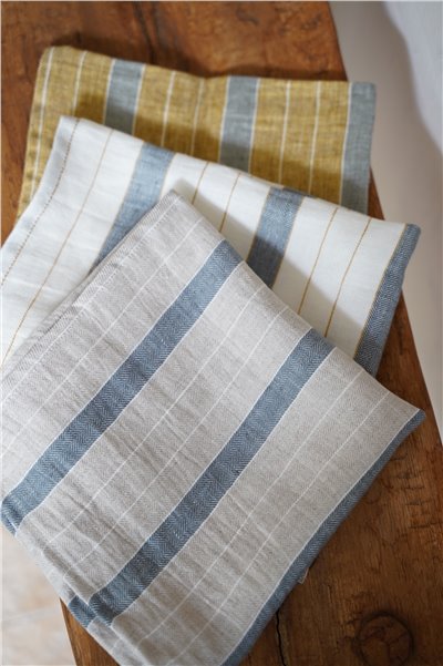 {Charvet Editions} ∞ RAM 亞麻方巾 ∞ 45x45cm (3色)